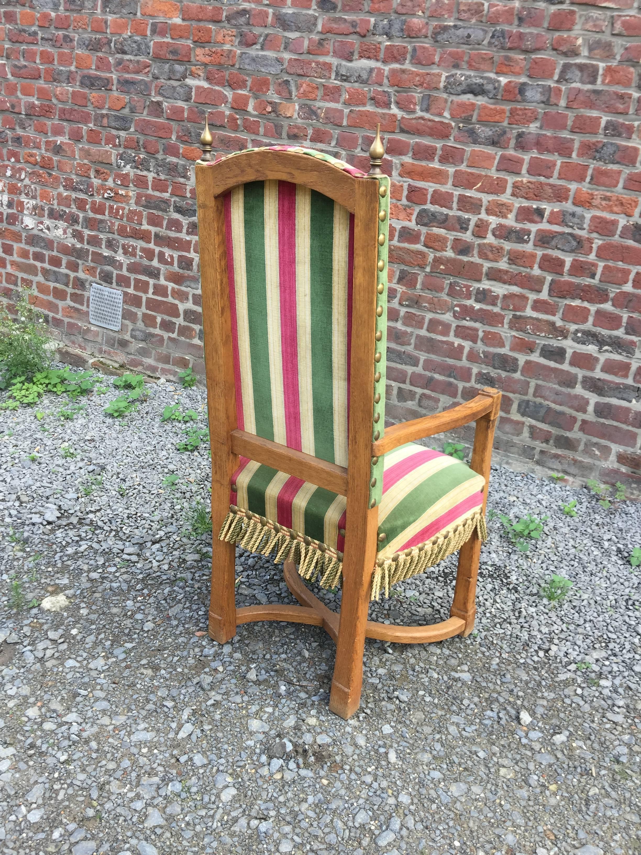 Set of Eight Brutalist Chairs in Oak, Brass and Velvet, circa 1950 For Sale 4