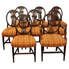 Juego de ocho sillas de comedor inglesas de estilo Jorge III, de alrededor de 1860