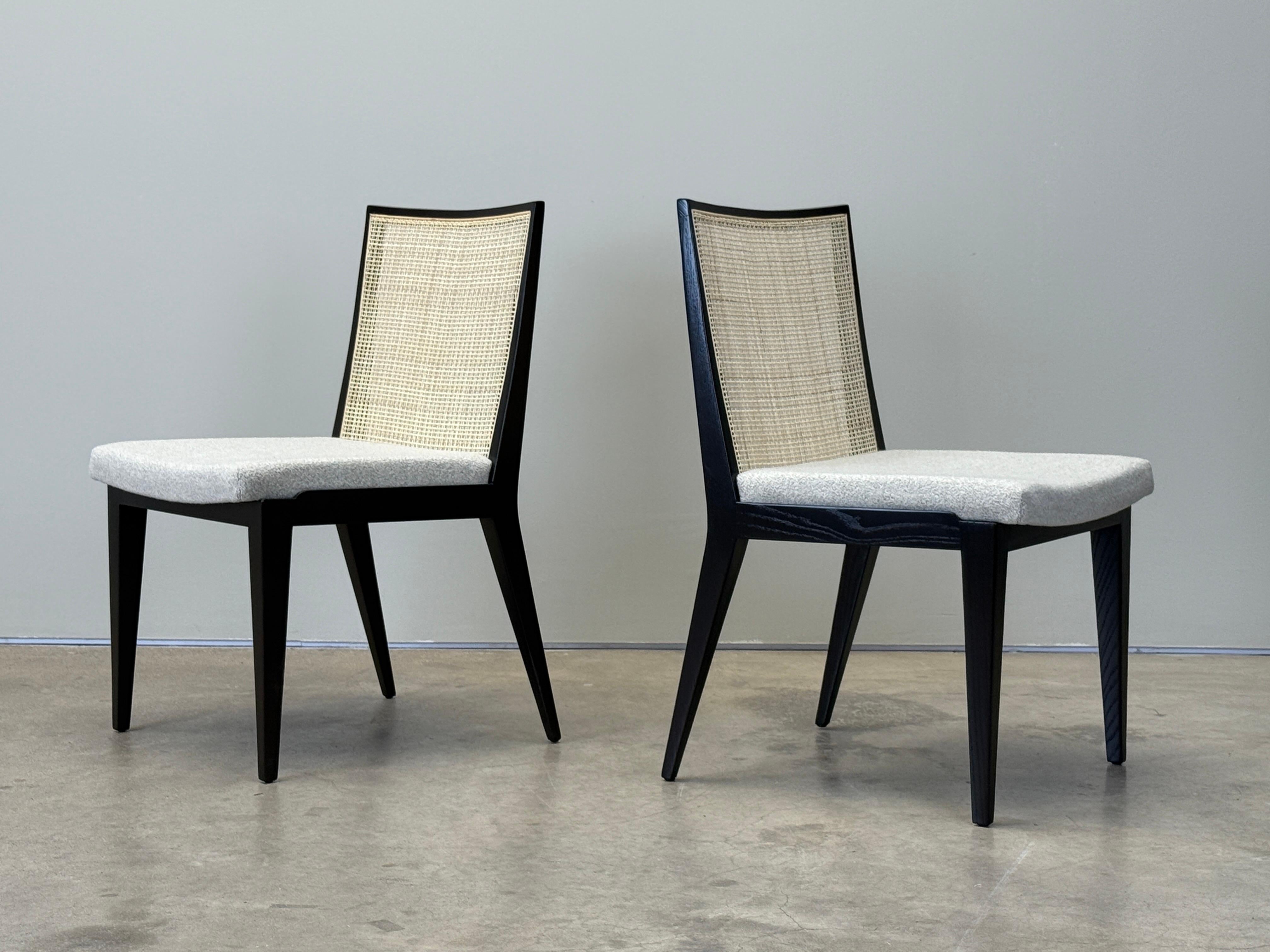 Ensemble de huit chaises de salle à manger à dossier canné par Edward Wormley pour Dunbar en vente 6