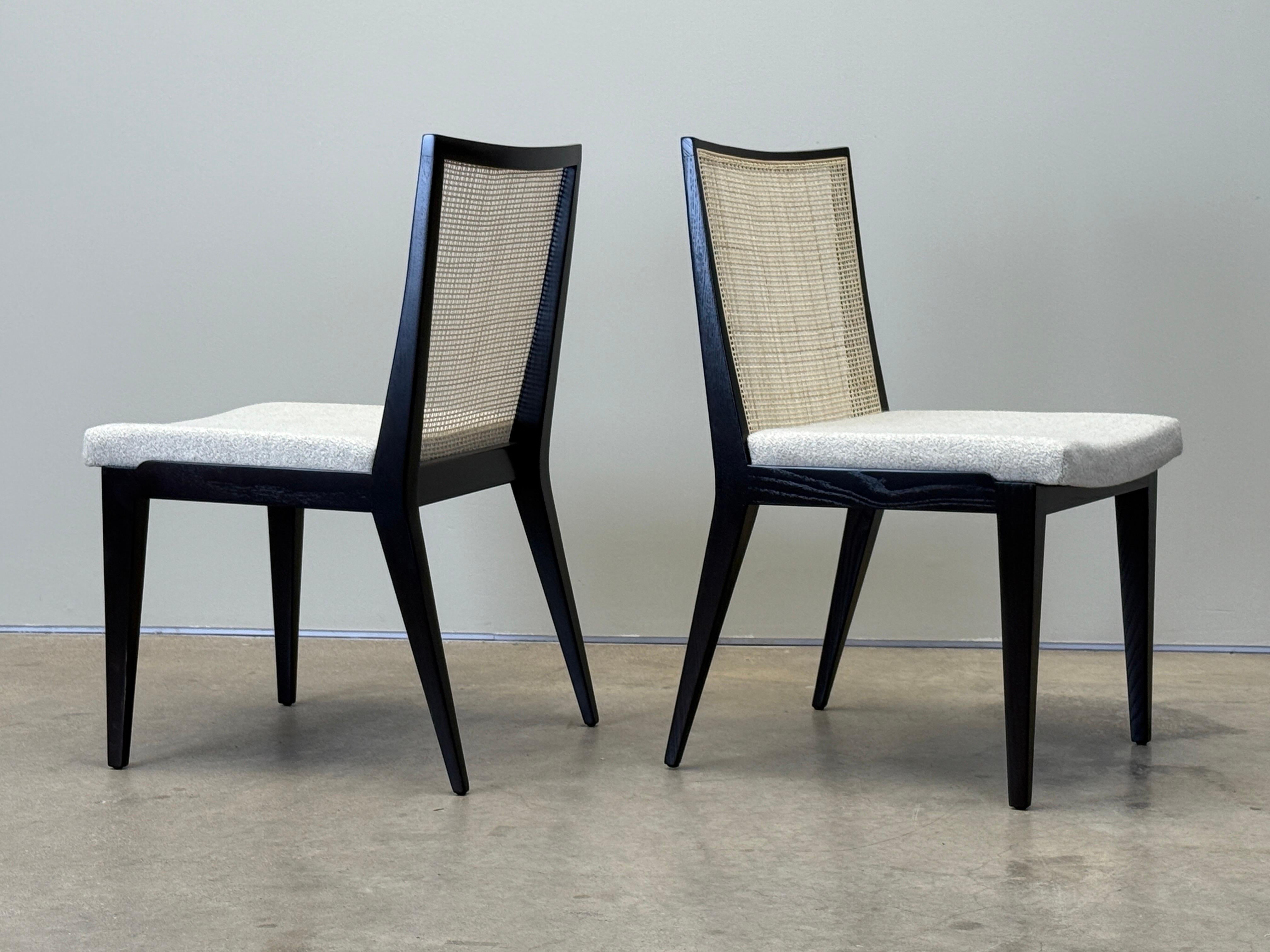 Ensemble de huit chaises de salle à manger à dossier canné par Edward Wormley pour Dunbar en vente 7