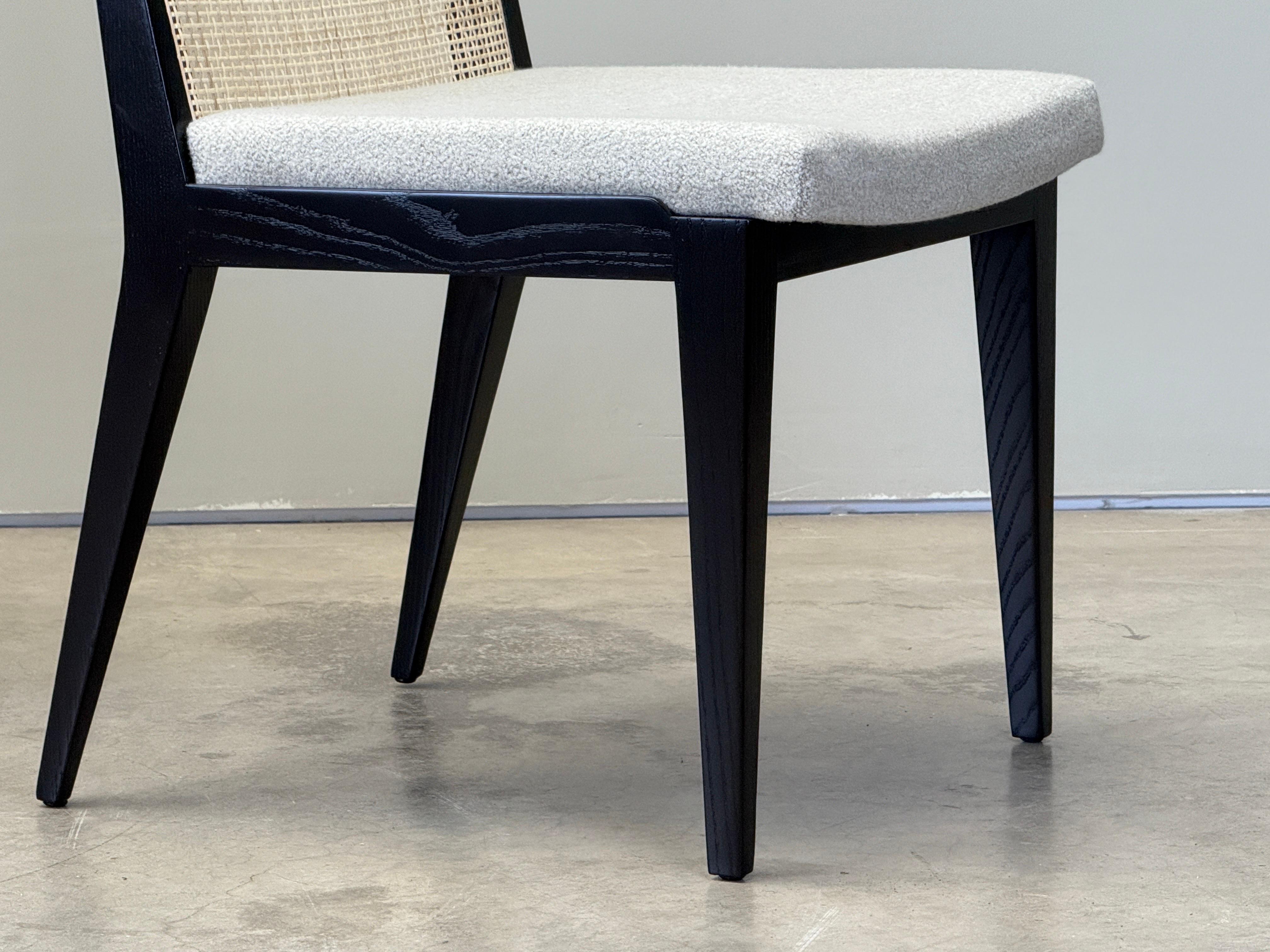 Ensemble de huit chaises de salle à manger à dossier canné par Edward Wormley pour Dunbar en vente 15