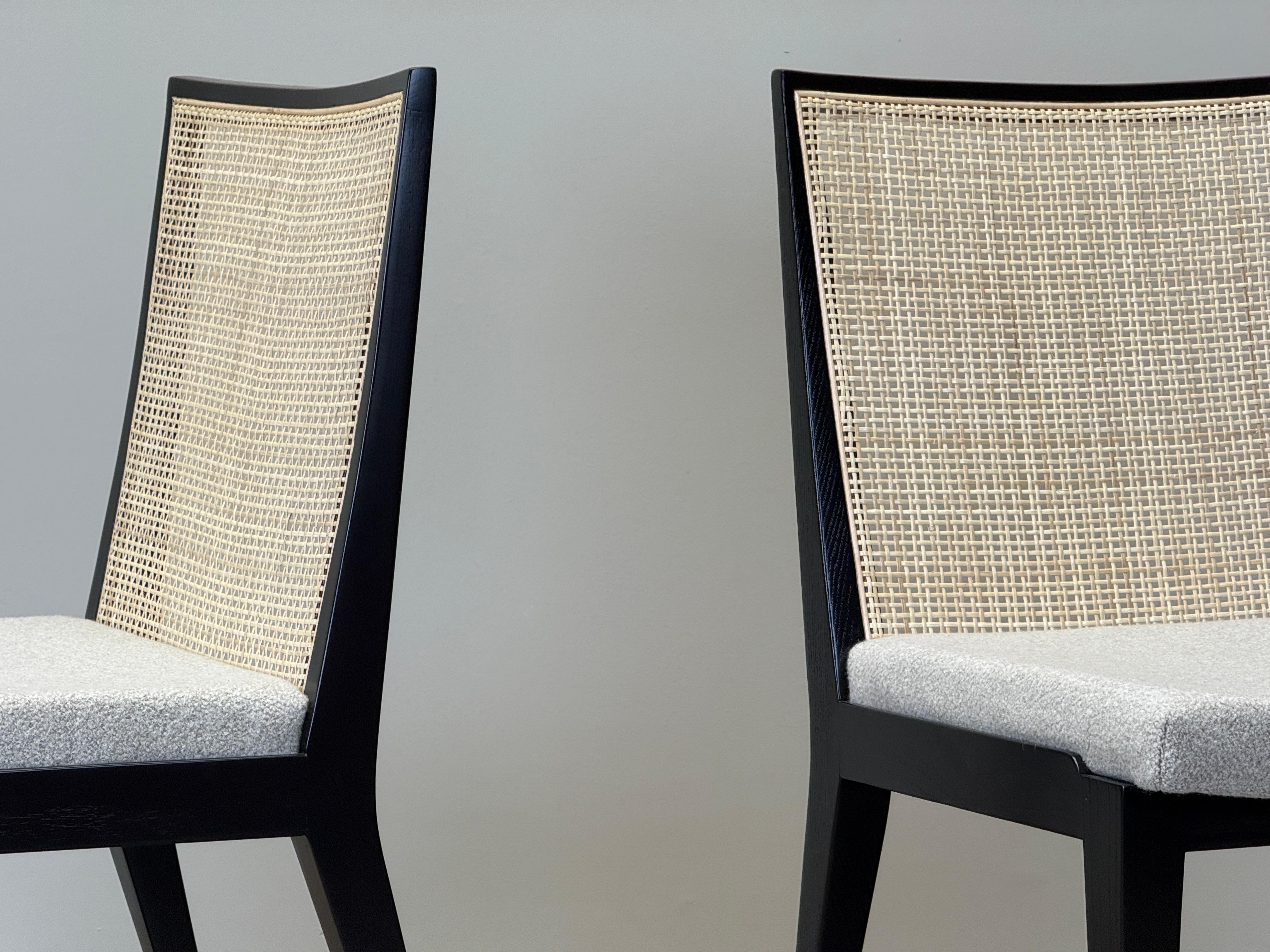 Ensemble de huit chaises de salle à manger à dossier canné par Edward Wormley pour Dunbar en vente 1