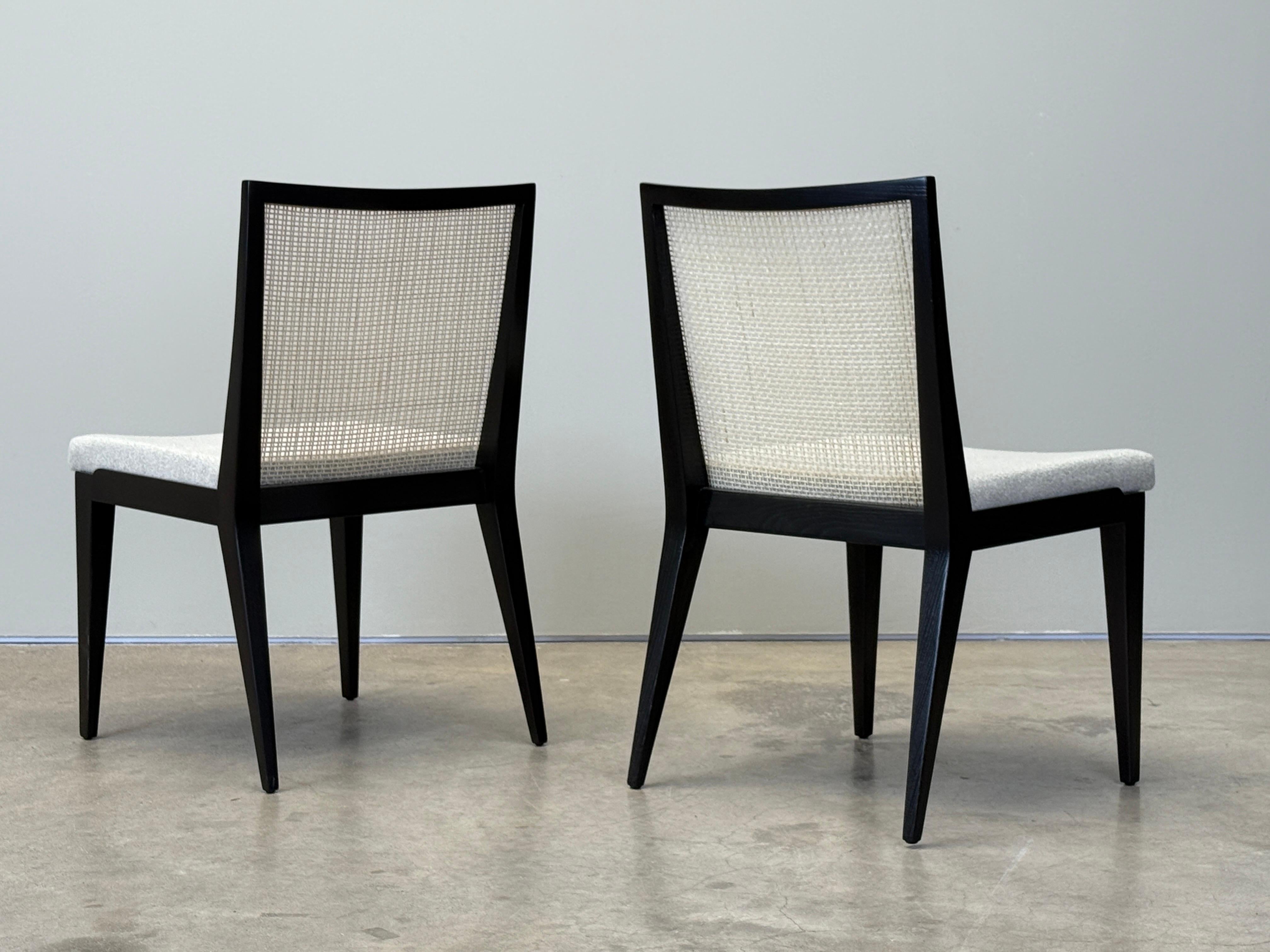 Ensemble de huit chaises de salle à manger à dossier canné par Edward Wormley pour Dunbar en vente 3