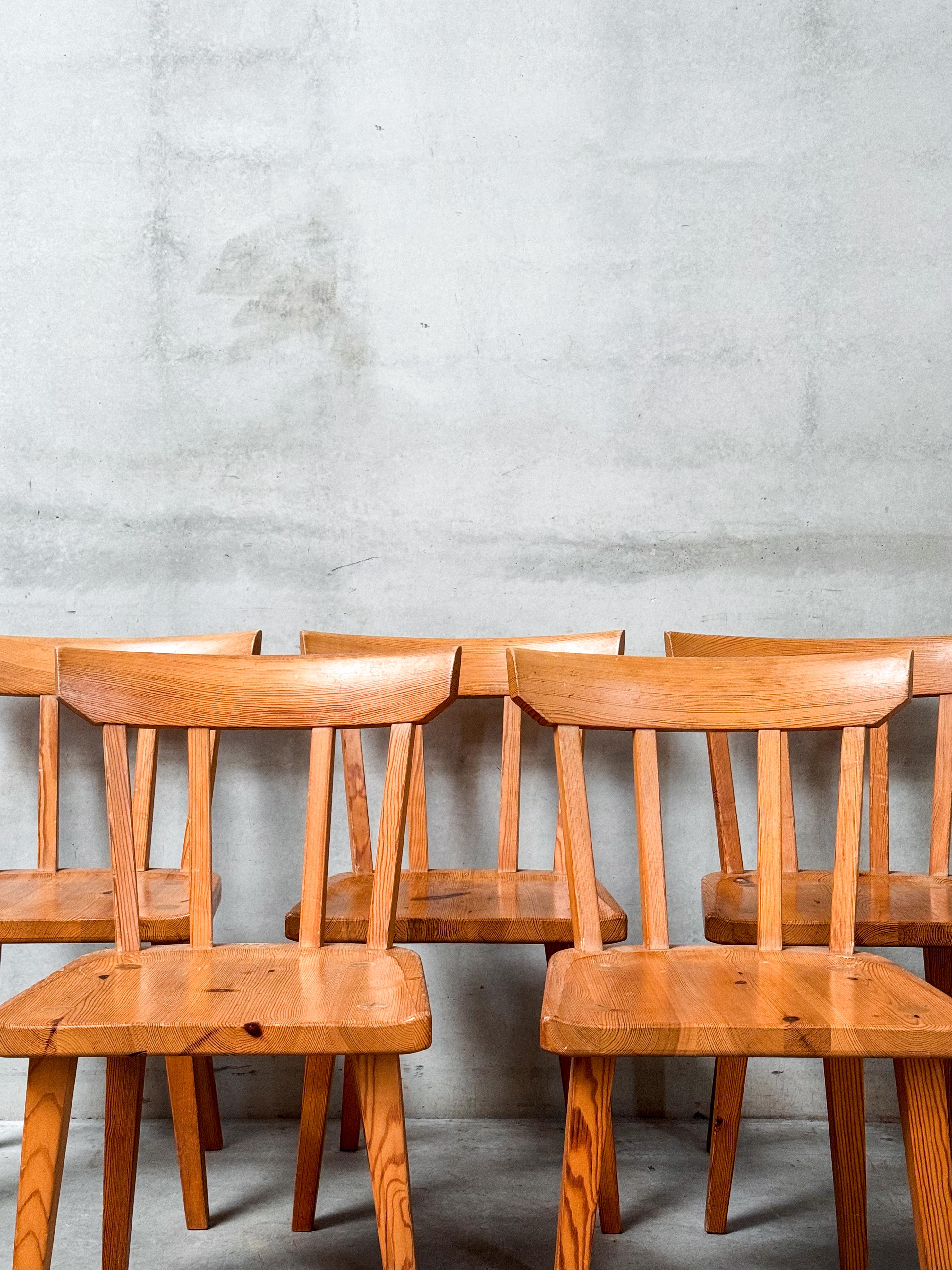 Scandinavian Modern Set of eight Carl Malmsten dining chairs in solid Oregon pine, Sweden 1960s For Sale
