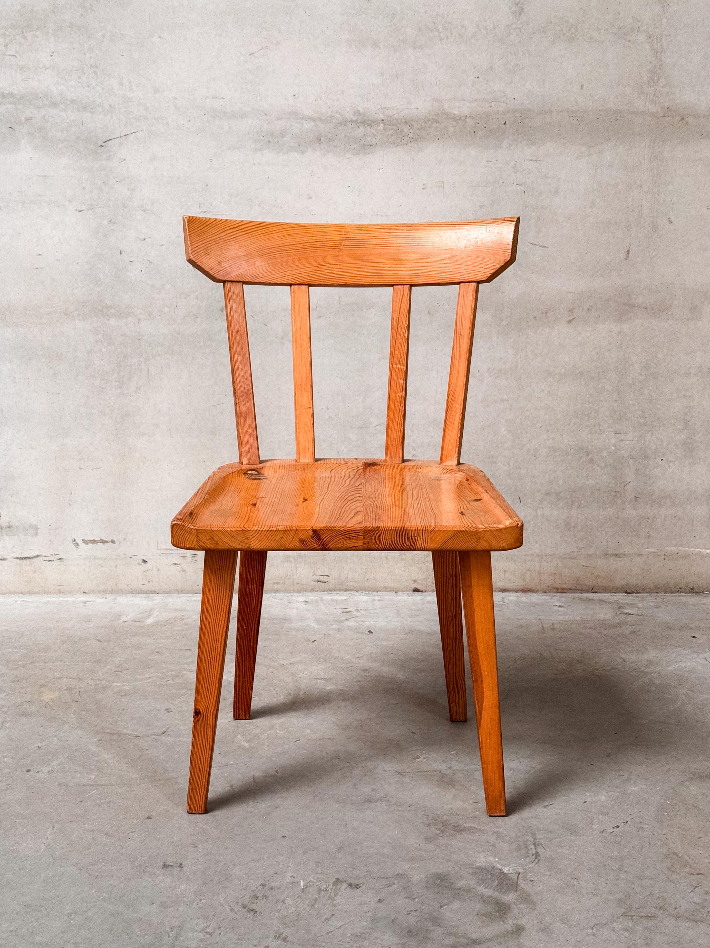 Set of eight Carl Malmsten dining chairs in solid Oregon pine, Sweden 1960s For Sale 1