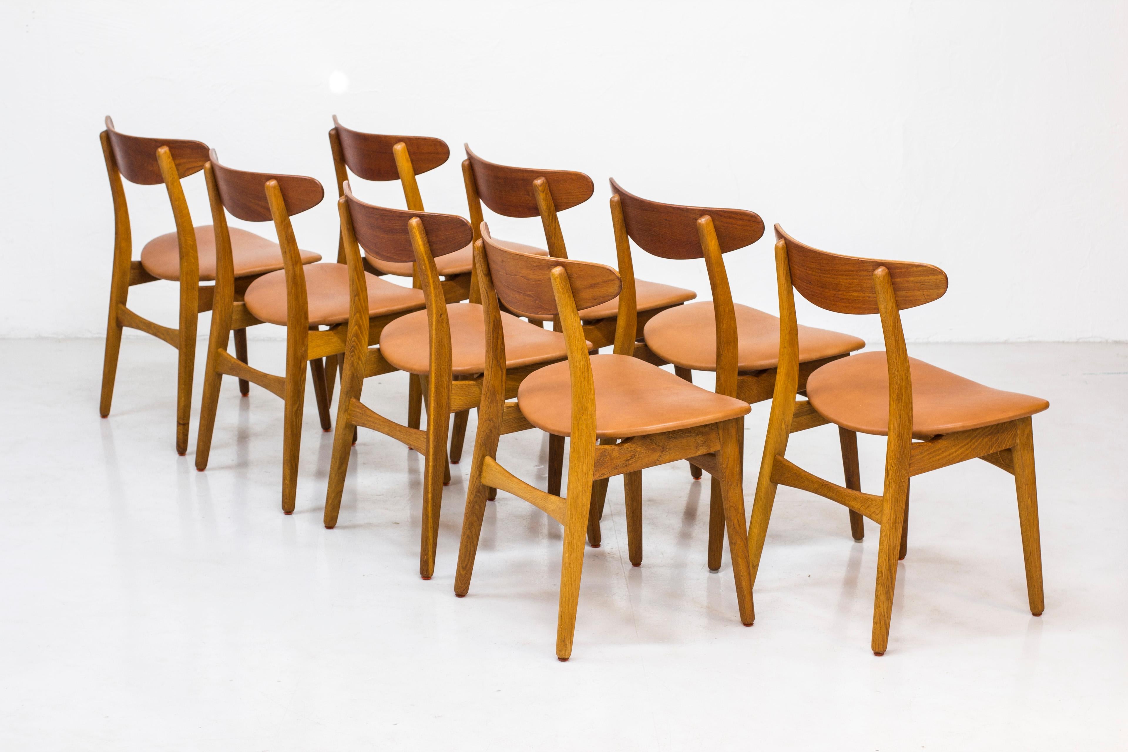Set of eight dining chairs model 