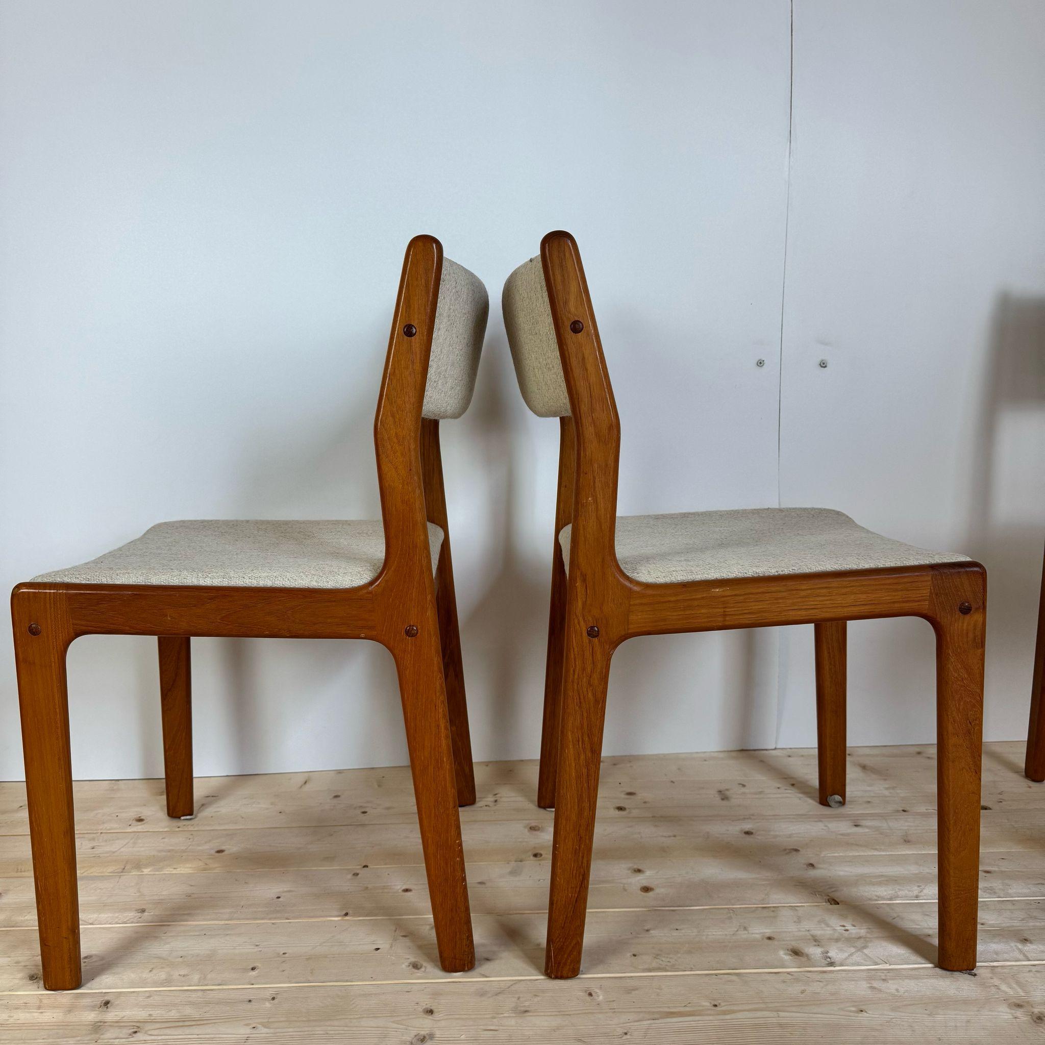 Mid-20th Century Ensemble de huit chaises, Danemark 1960 en vente