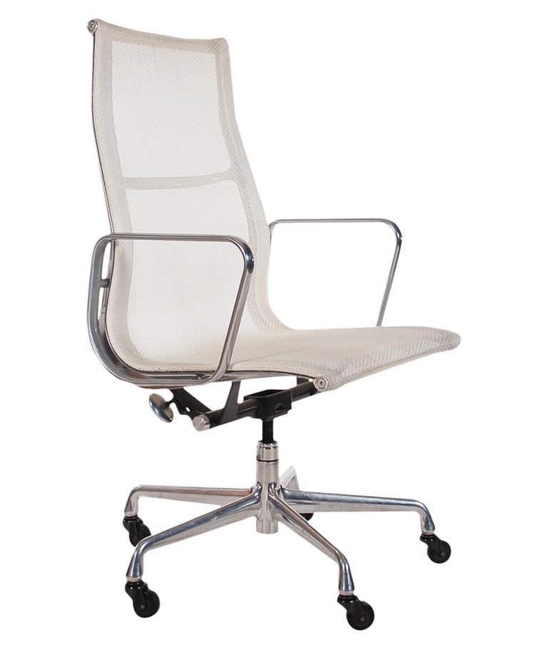 Set of Eight Charles Eames for Herman Miller Conference Room Office