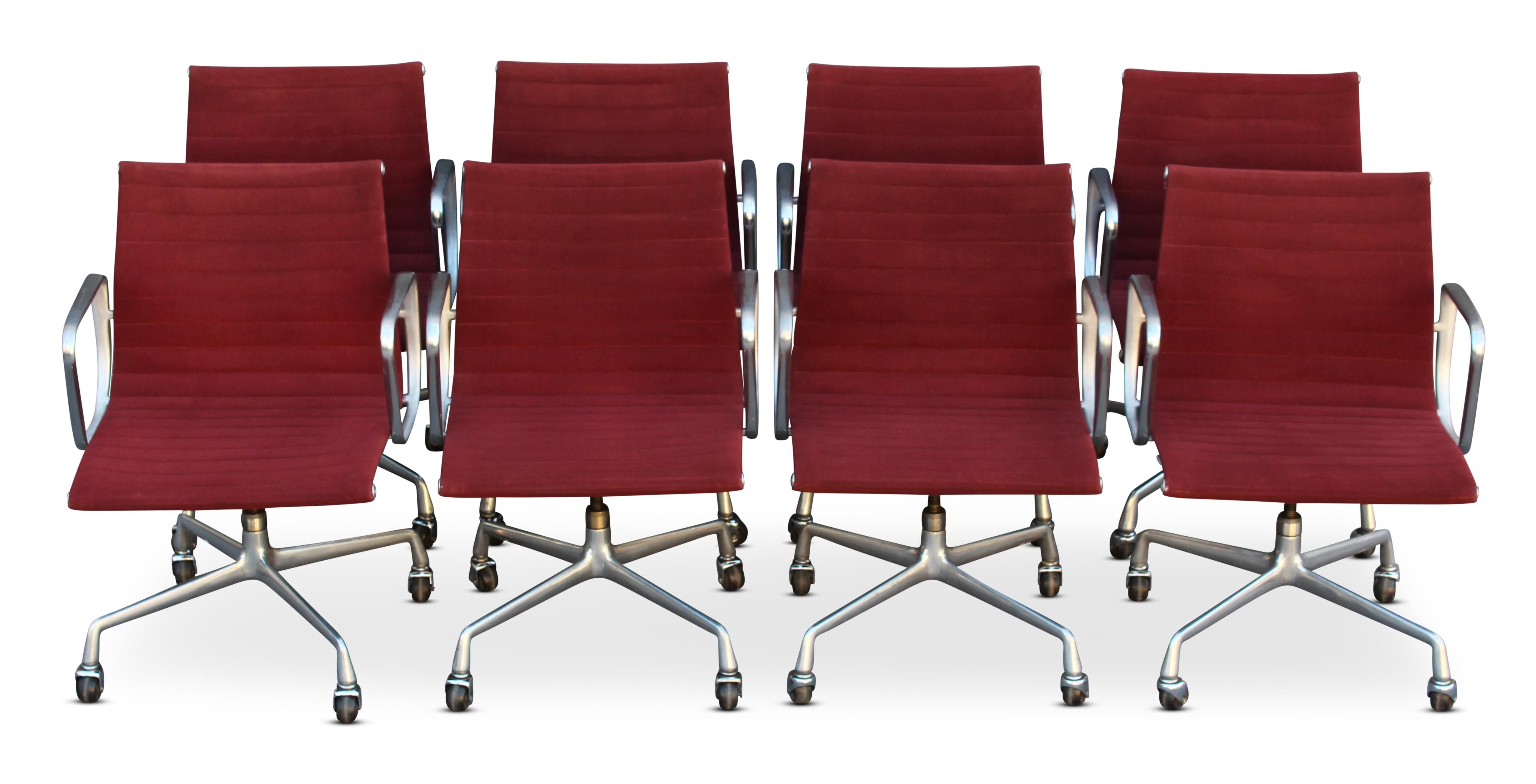 One of the most iconic works of the mid century era, this chair was designed in the 1950s by Charles Eames for Herman Miller. This design set the bar for luxury office seating for over 50 years, with hundreds of different off-brand duplicates coming