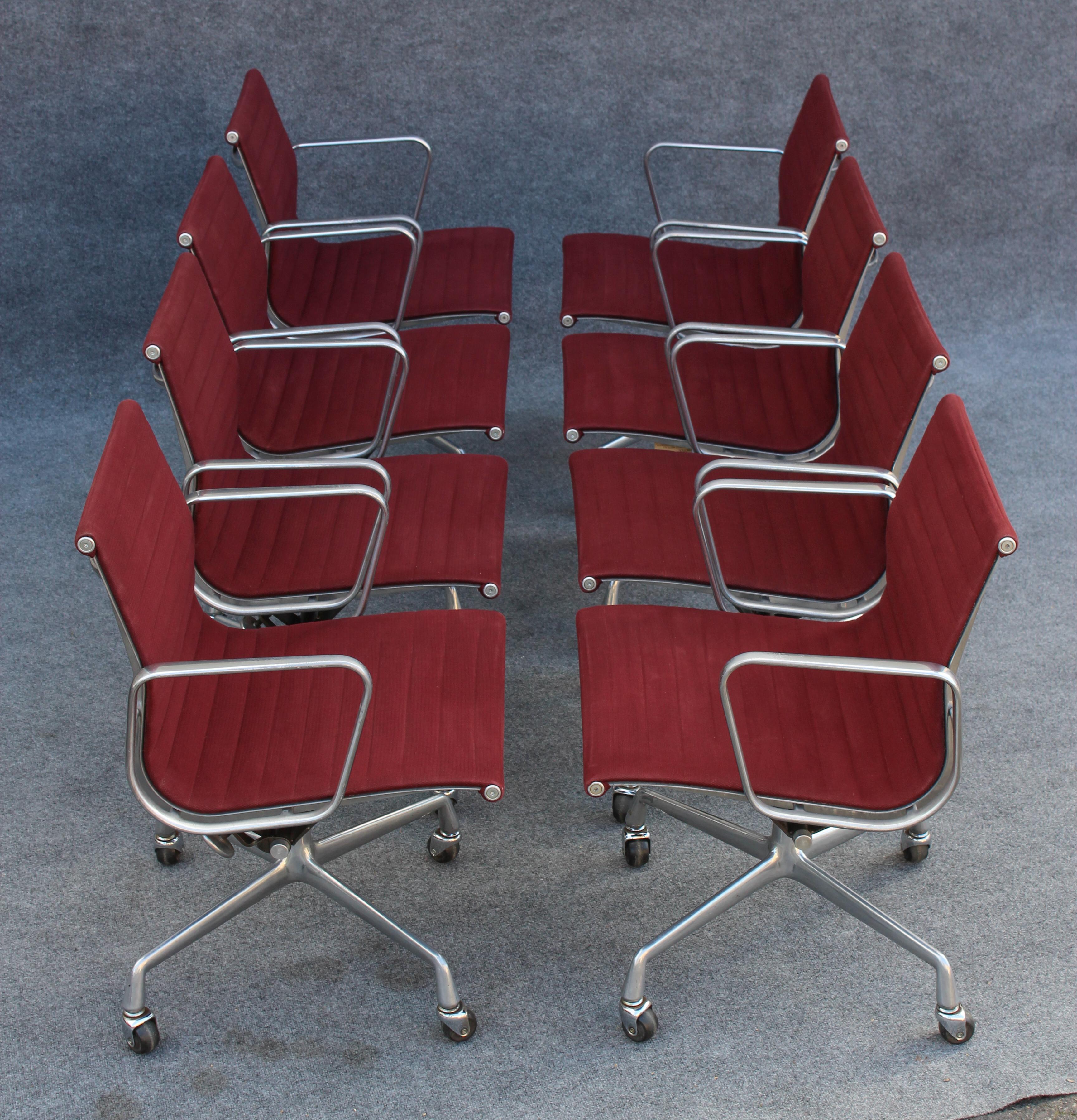 Set of Eight Charles Eames Herman Miller Aluminum Group Office Chairs, Burgundy 2