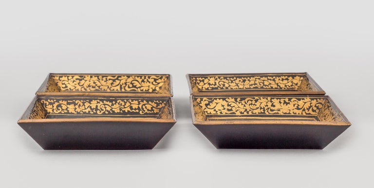 Set of Eight Chinese Canton Small Lacquered Trays In Excellent Condition For Sale In Sheffield, MA