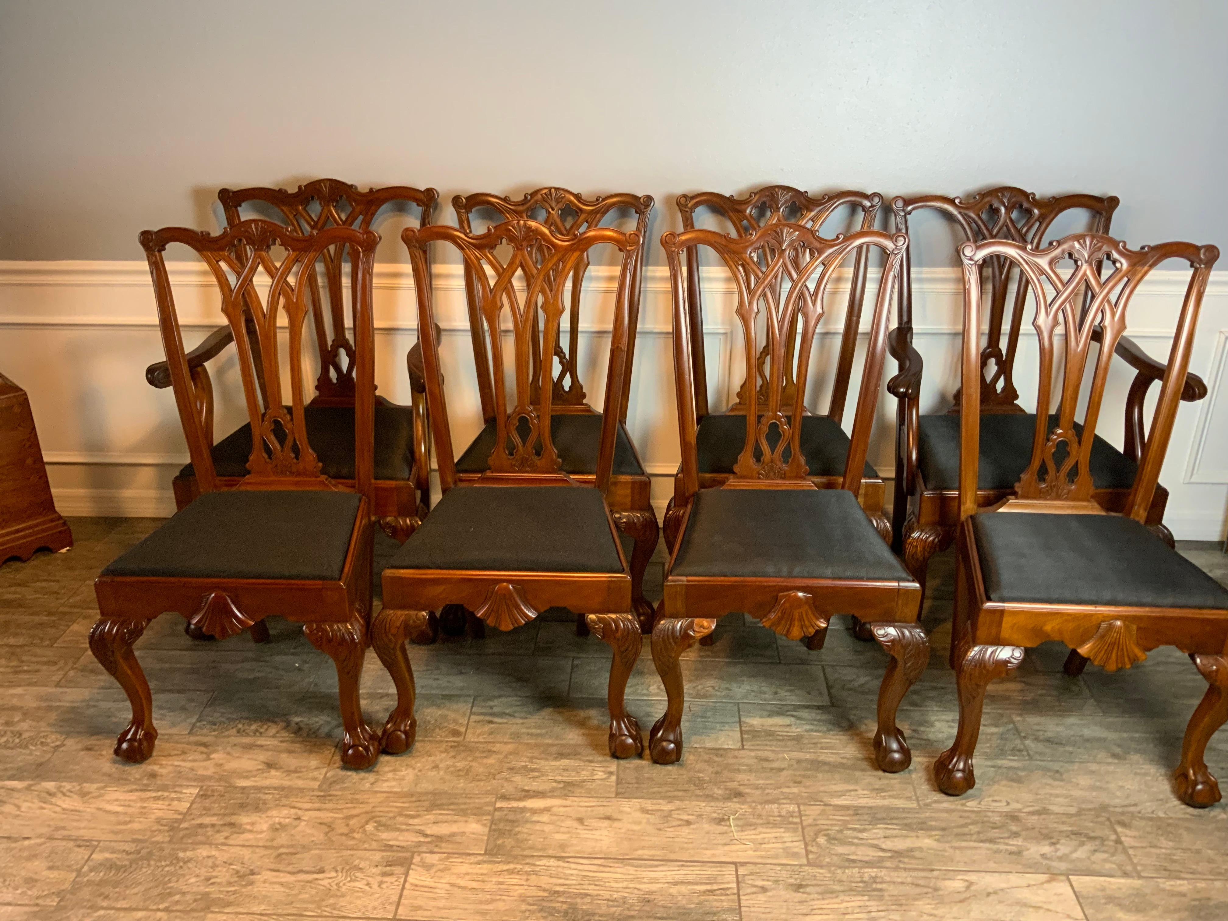 Set di otto sedie da pranzo Chippendale in mogano in vendita 11