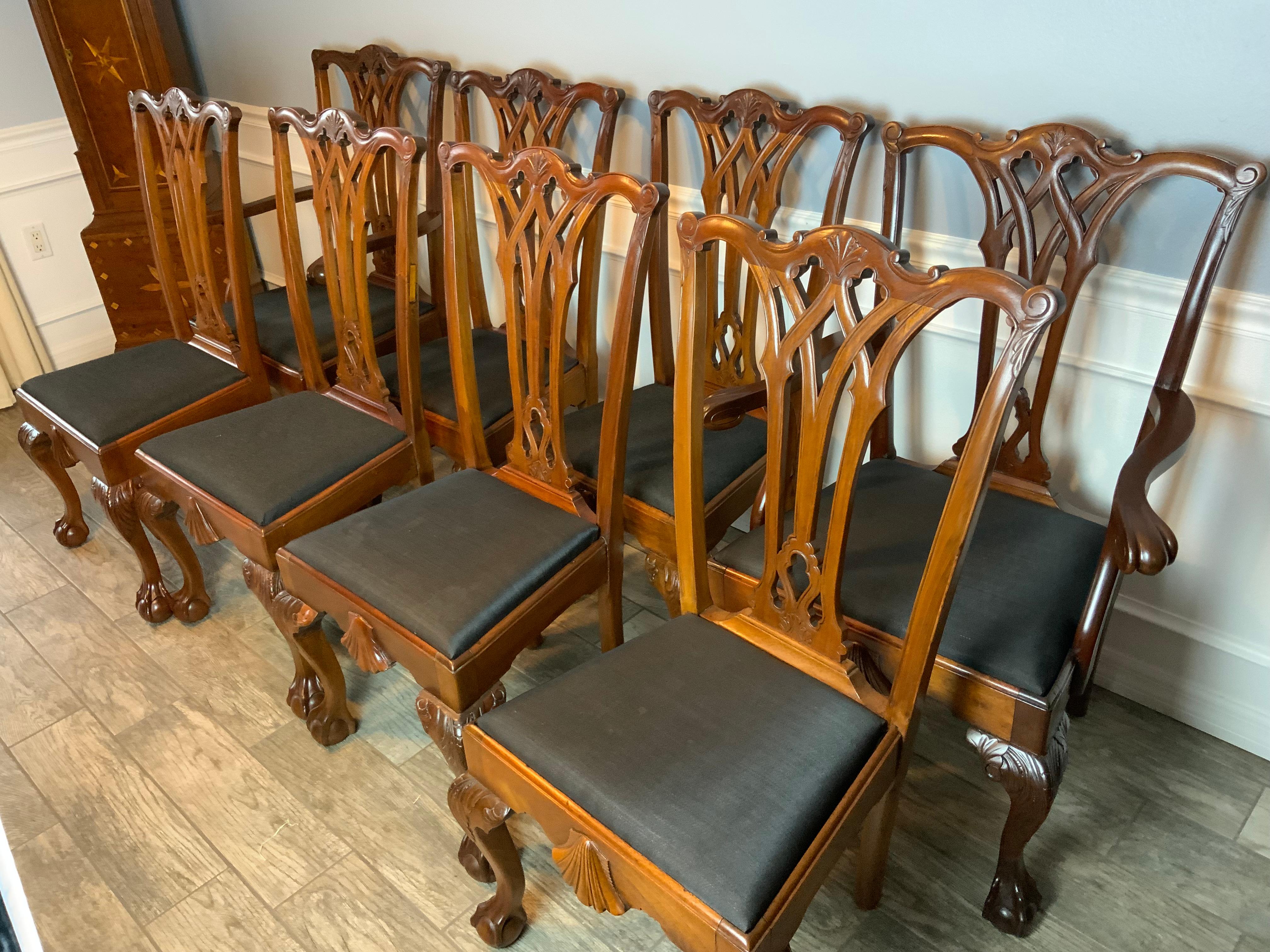 Set di otto sedie da pranzo Chippendale in mogano in vendita 1