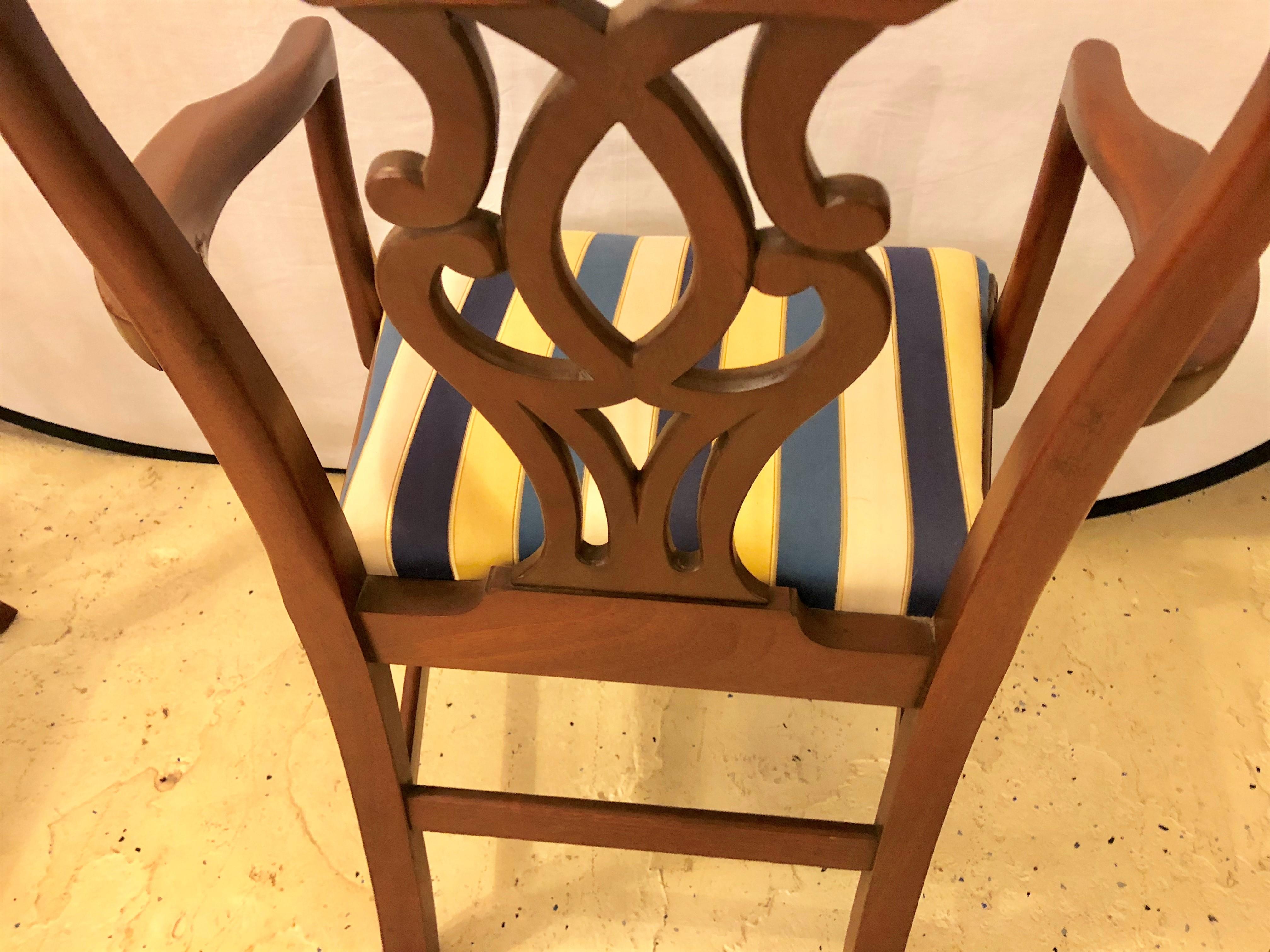 20th Century Set of Eight Chippendale Style Baker Pretzel Back Dining Chairs