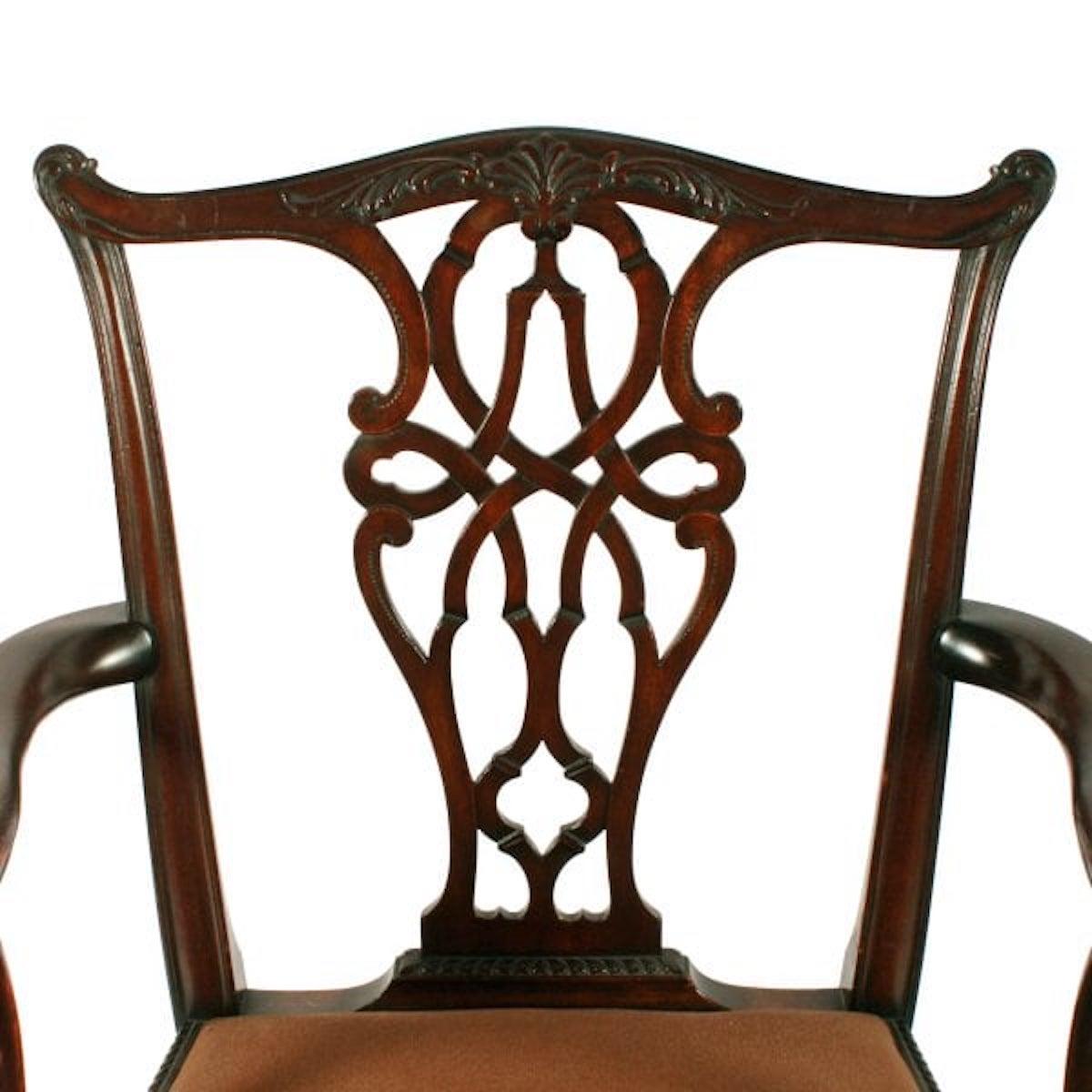 Mahogany Set of Eight Chippendale Style Chairs, 20th Century For Sale