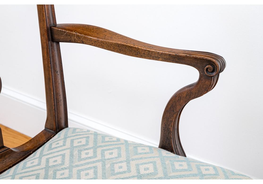 Juego De Ocho Sillas De Comedor Estilo Chippendale siglo XX en venta
