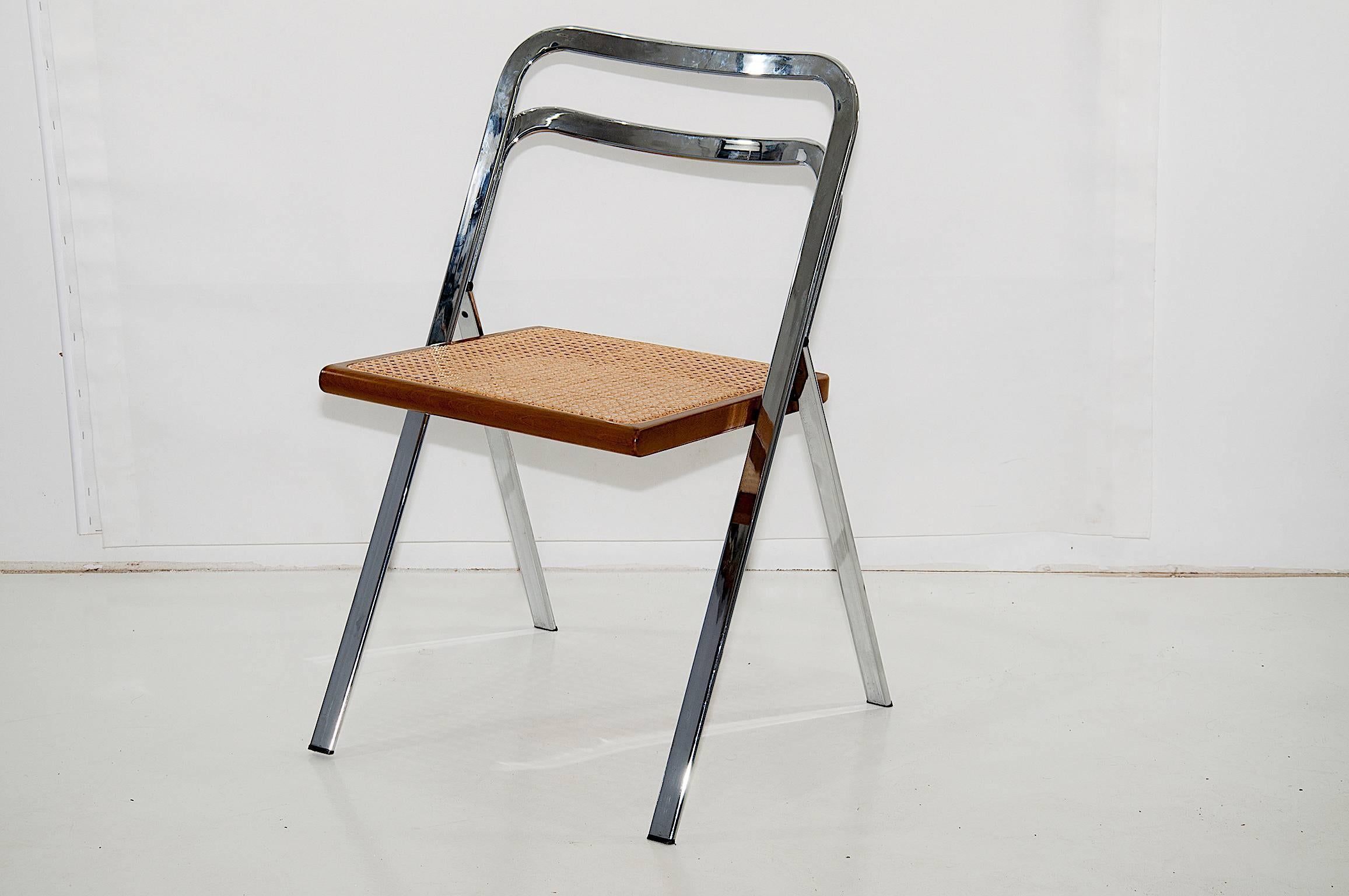Set of Eight Chromed Folding Chairs, in Beech by Giorgio Cattelan for Cidue 3
