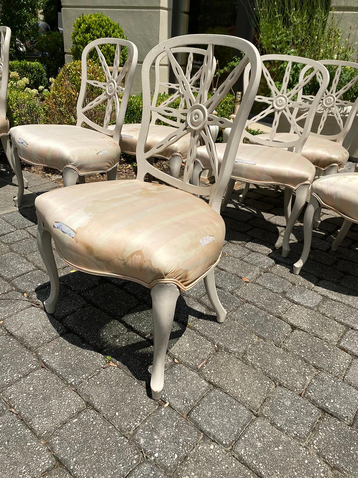 20th Century Set of Eight circa 1940s-1960s Modified Wheelback Dining Side Chairs