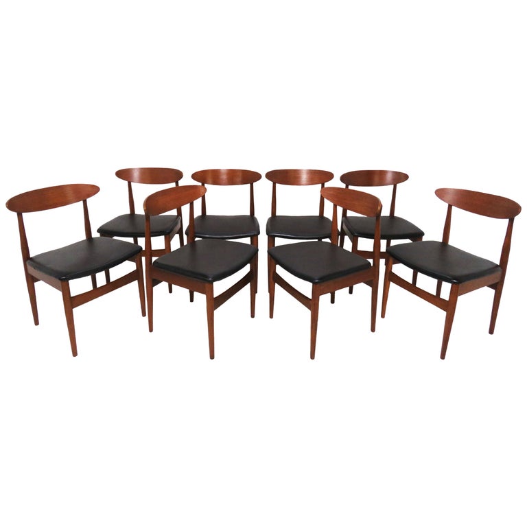 Set of Eight Classic Danish Teak Dining Chairs, circa 1950s For Sale at