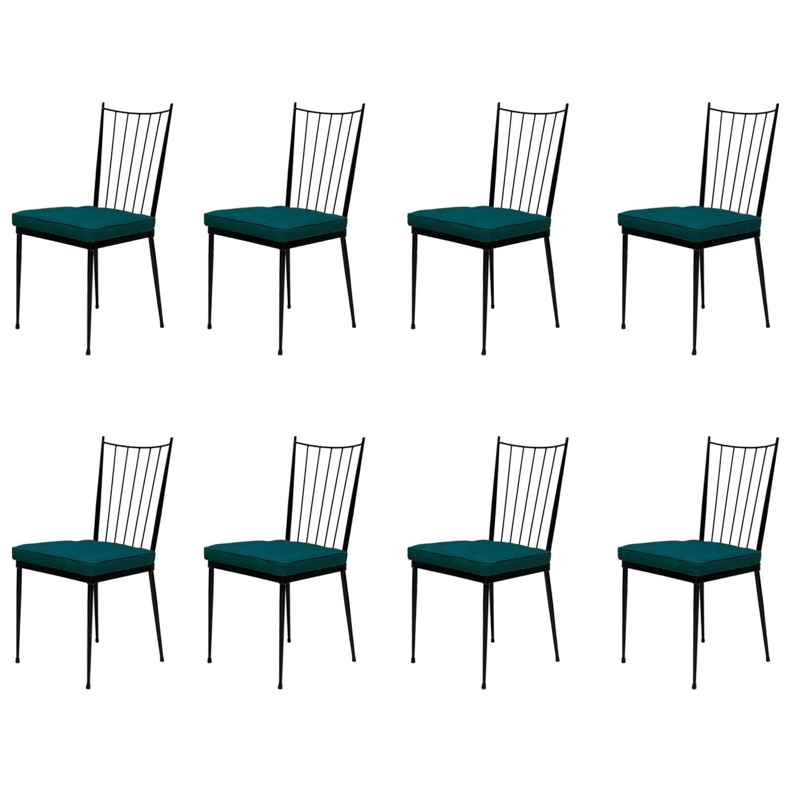 Ensemble de huit chaises de salle à manger attribuées à Colette Gueden