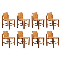 Ensemble de huit chaises confortables en bois massif par Knud Friis et Elmar Moltke Nielsen