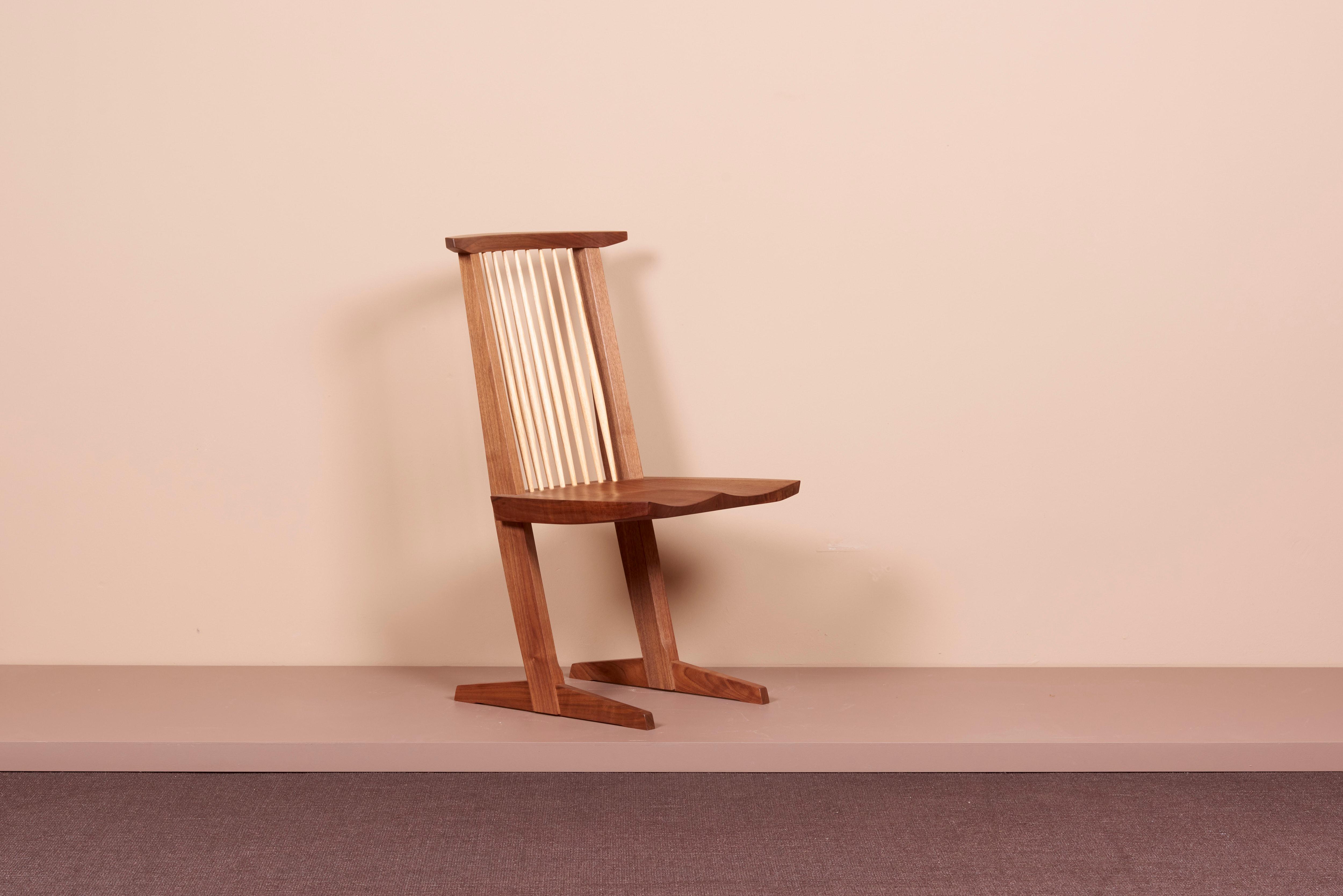 8 chaises de salle à manger Conoid de Mira Nakashima basées sur un design de George Nakashima Neuf - En vente à Berlin, DE