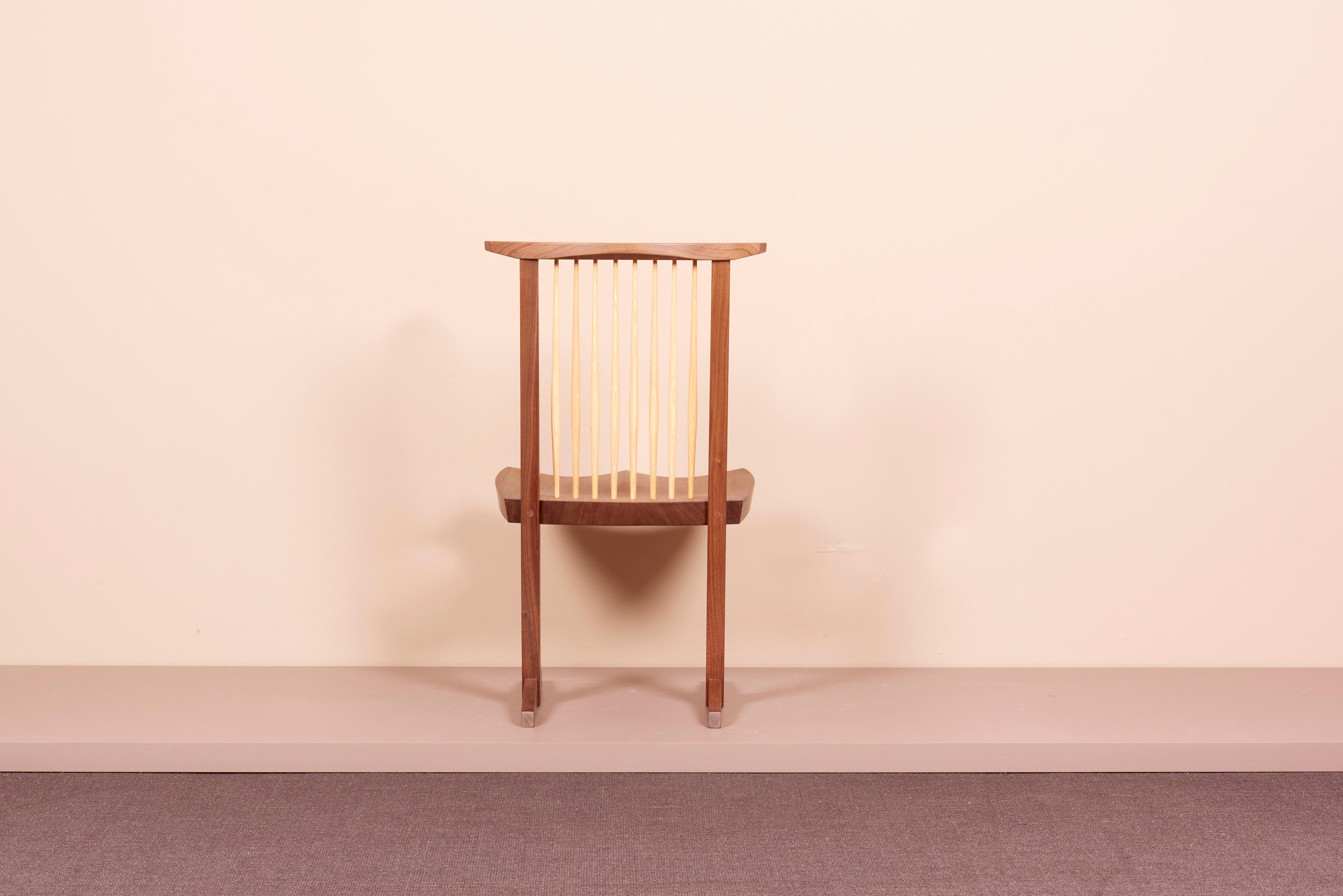 8 chaises de salle à manger Conoid de Mira Nakashima basées sur un design de George Nakashima en vente 2