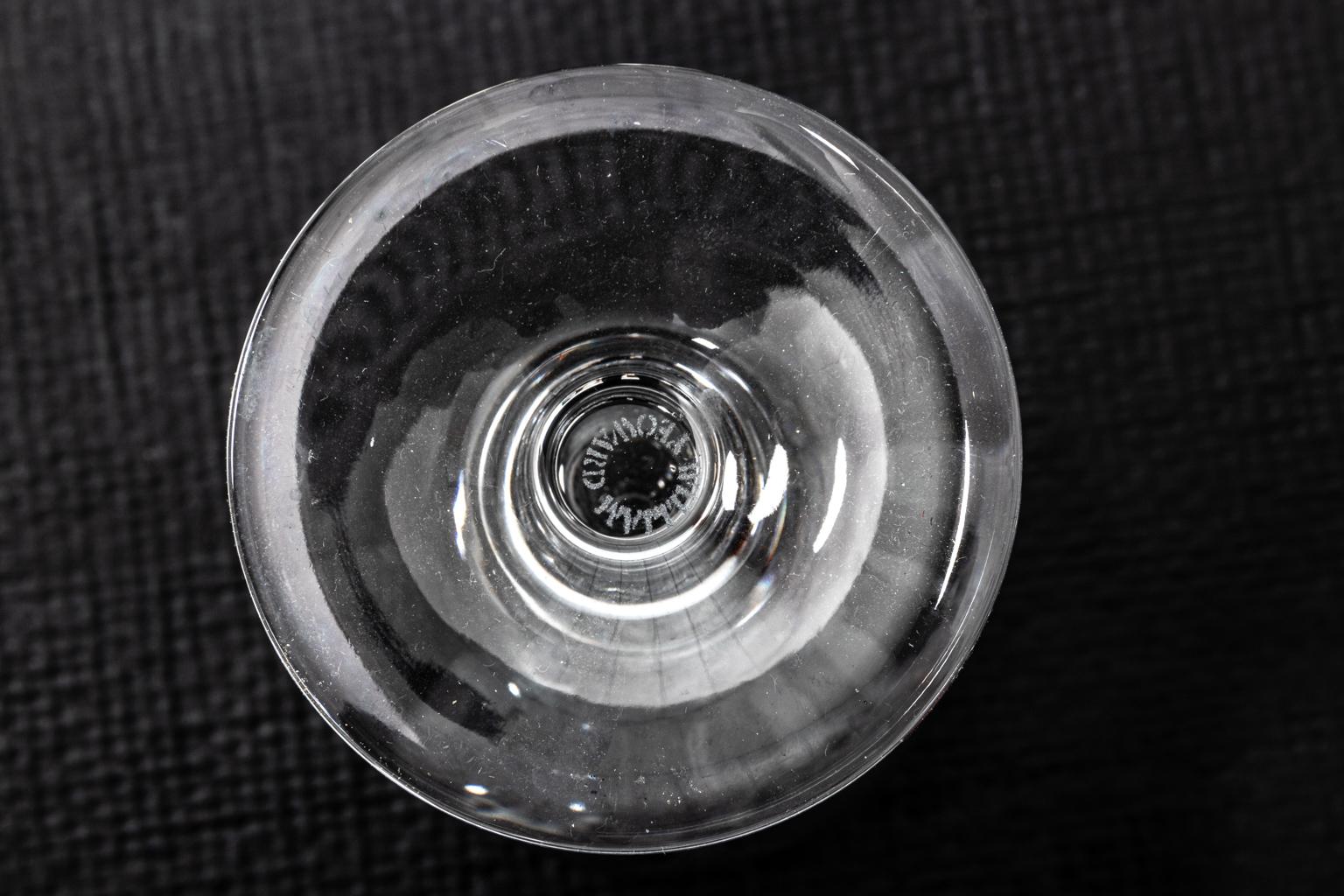 Set of eight port or sherry glasses in crystal by William Yeoward, circa 2000s. The glasses feature a 