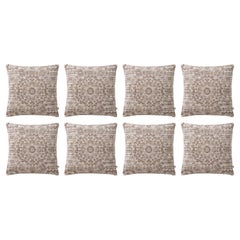 Set of eight Cushion in Silver & Brown Pattern