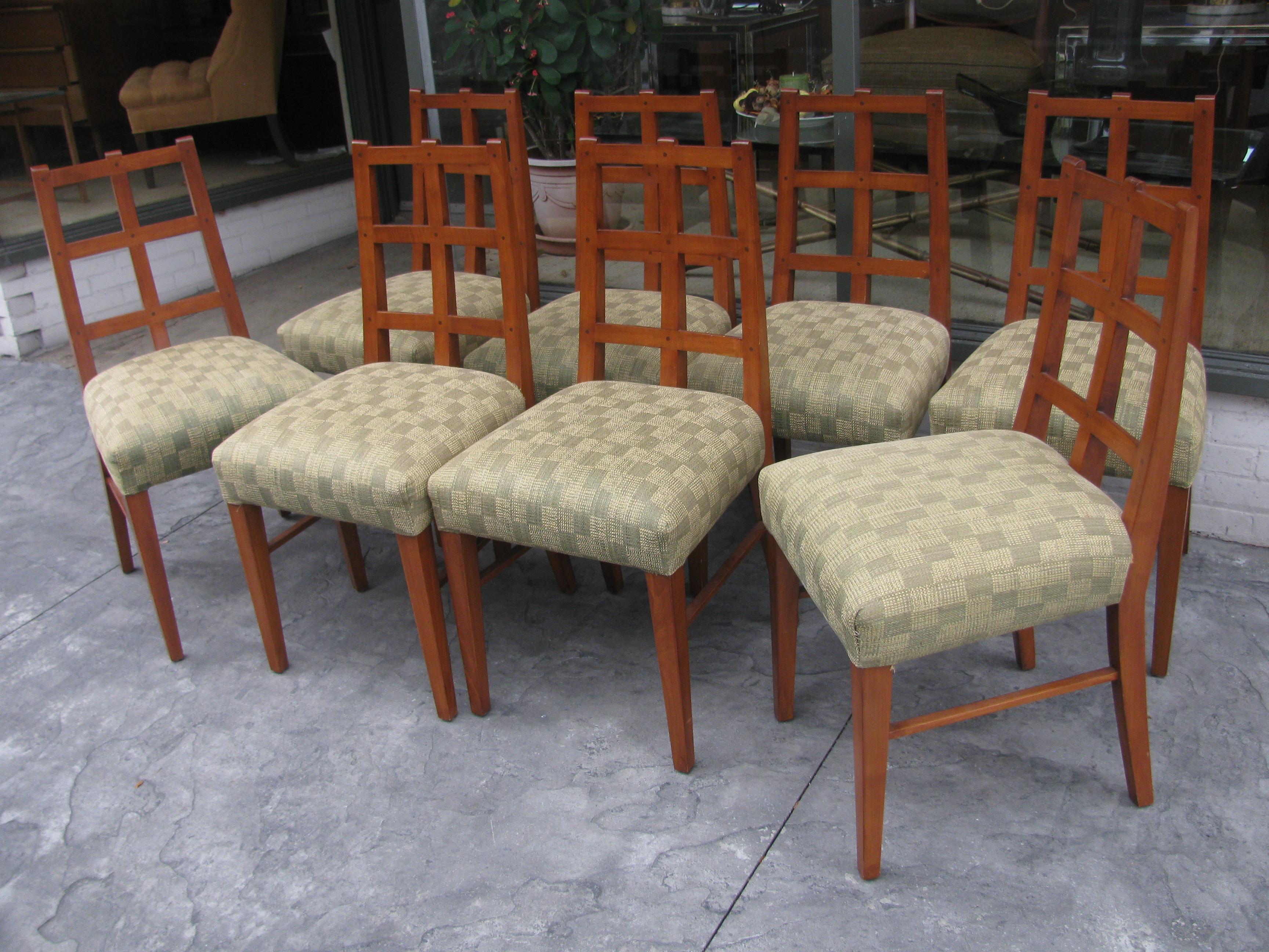 custom restaurant chairs
