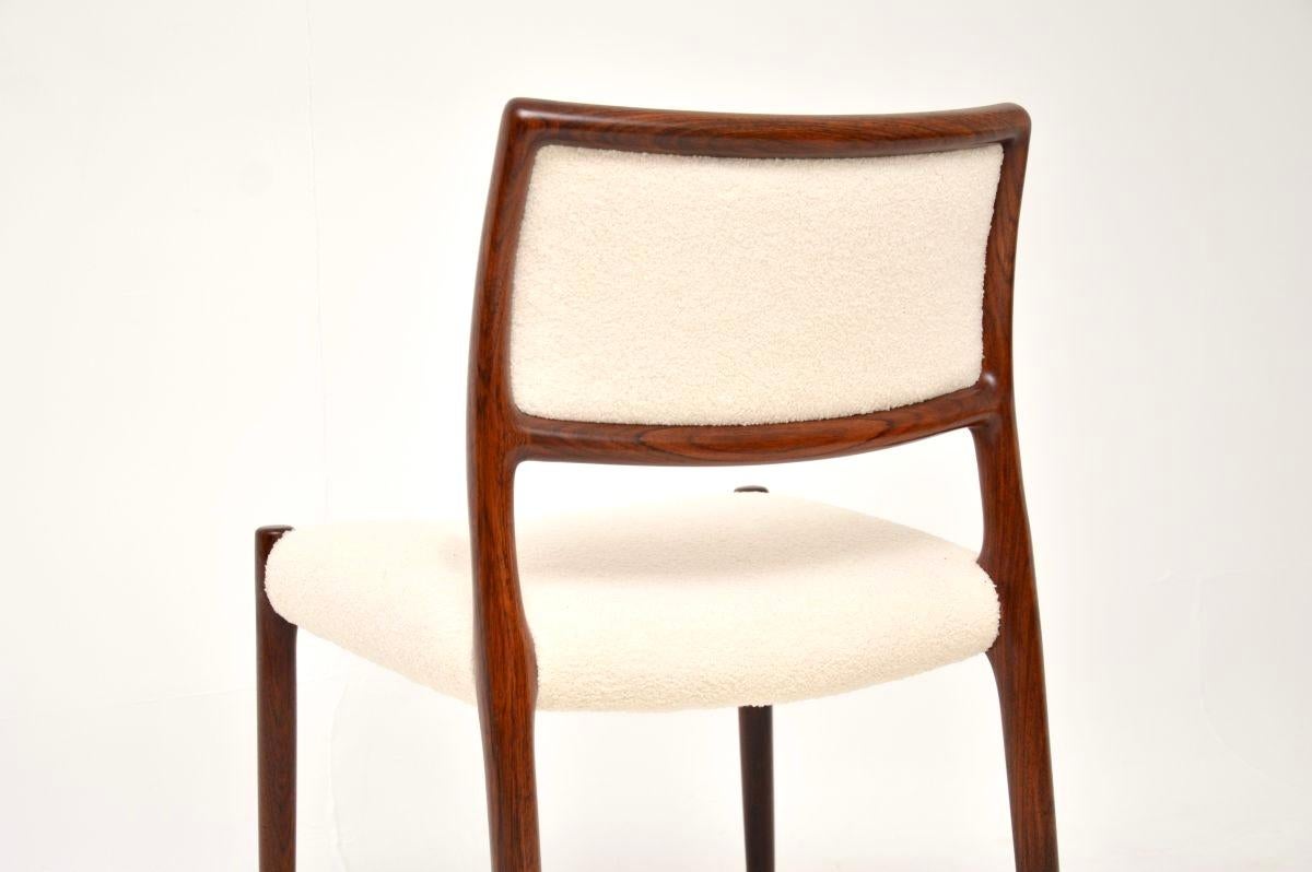 Set di otto sedie da pranzo danesi di Niels Moller in vendita 9