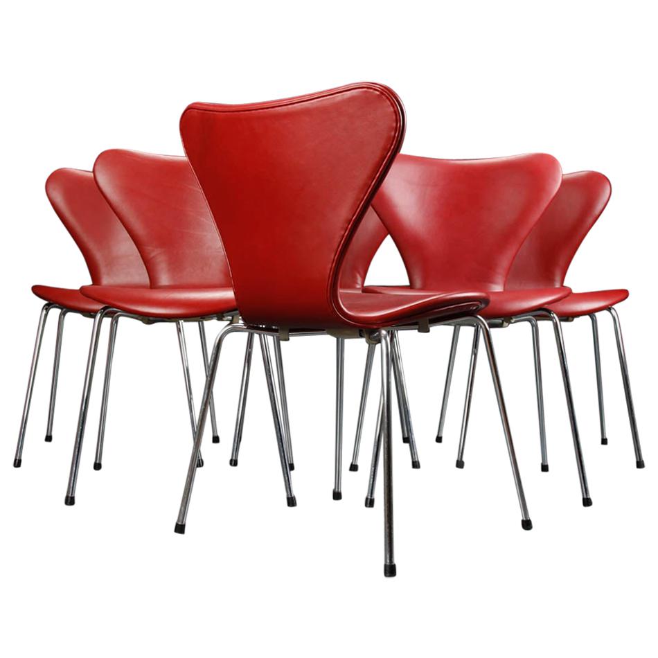 Set of Eight Danish Dining Chairs in Indian Red Leather by Arne Jacobsen 1960s