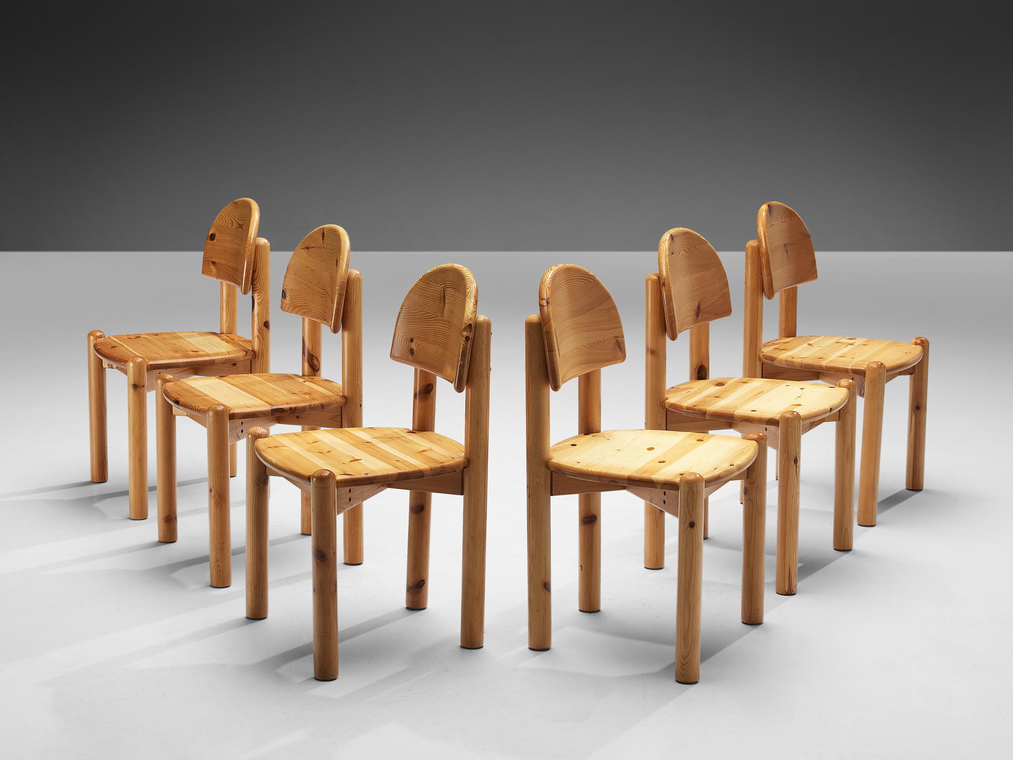 Scandinavian Modern Danish Dining Chairs in Solid Pine For Sale