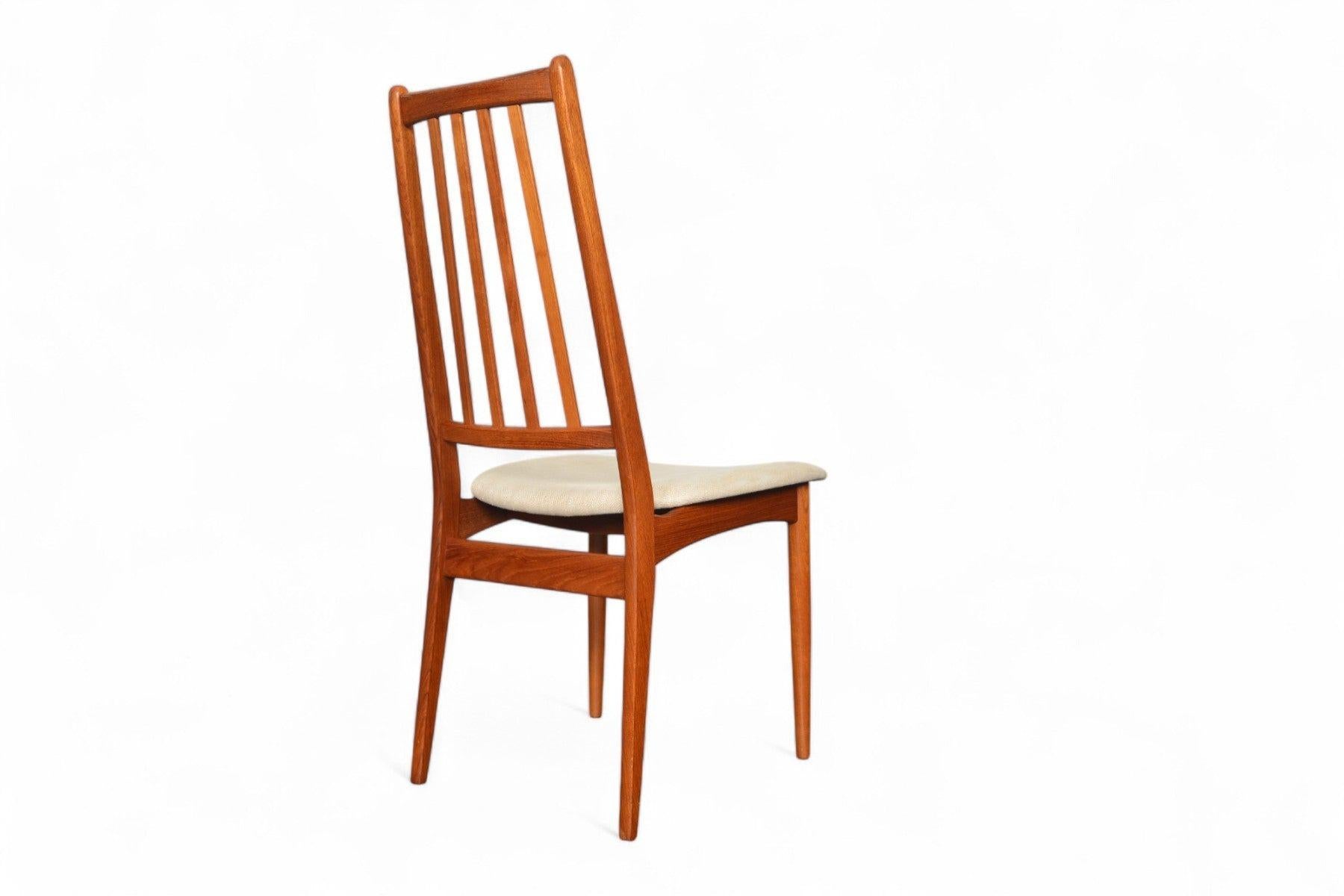 Ensemble de huit chaises de salle à manger danoises à dossier haut en teck en vente 4