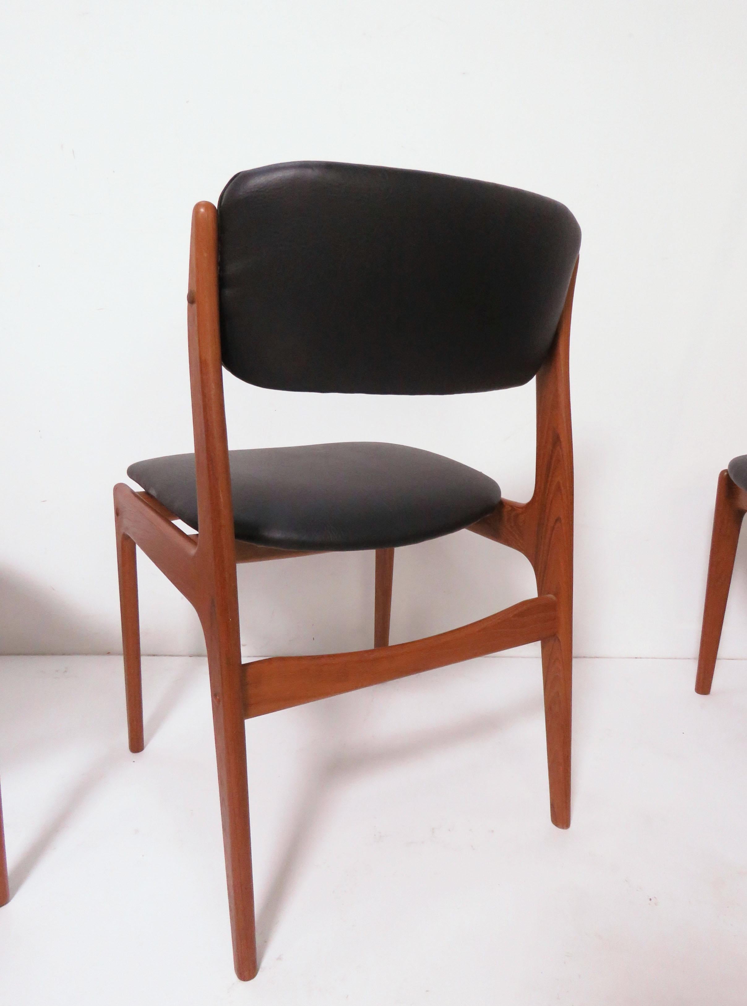 Set of Eight Danish Modern Teak Dining Chairs in Style of Erik Buch, circa 1970s 1