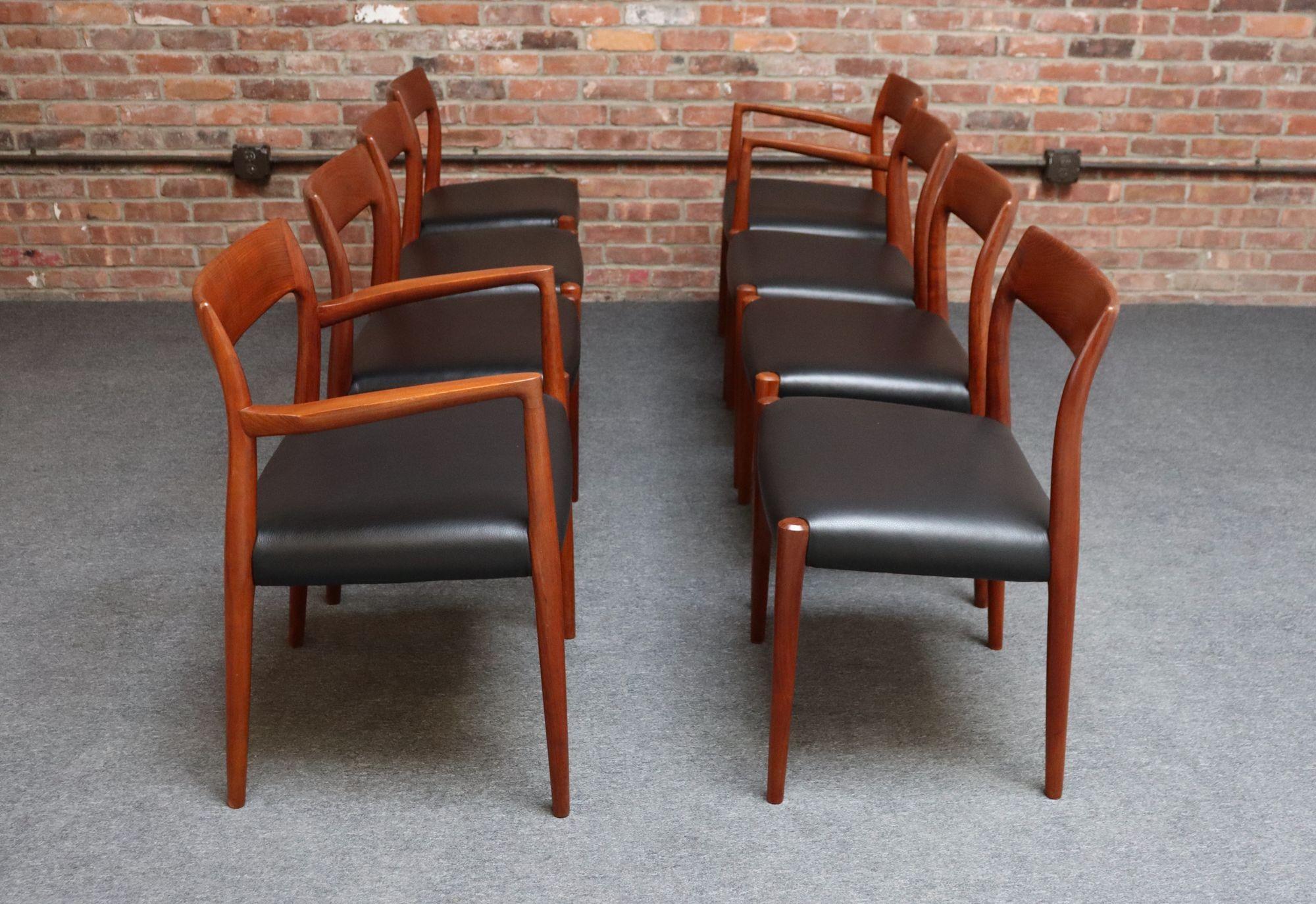 Set of Eight Danish Teak and Leather Niels O Møller Dining Chairs Models 77 & 57 In Good Condition In Brooklyn, NY
