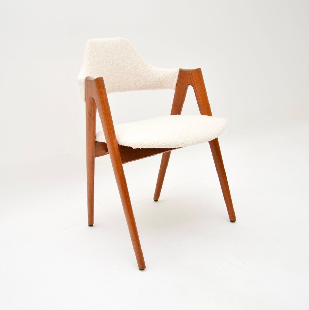 Mid-Century Modern Set of Eight Danish Teak Compass Dining Chairs by Kai Kristiansen For Sale