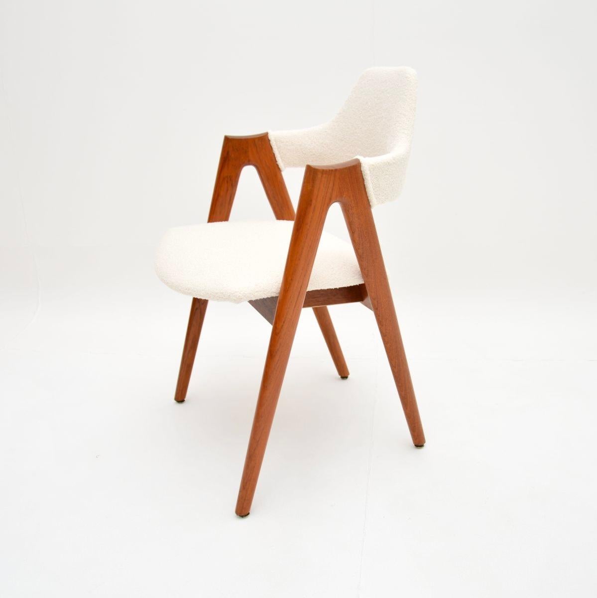 Set of Eight Danish Teak Compass Dining Chairs by Kai Kristiansen For Sale 1