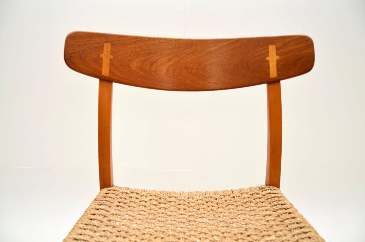 Set di otto sedie da pranzo danese vintage CH-23 di Hansen per Carl Hansen in vendita 4