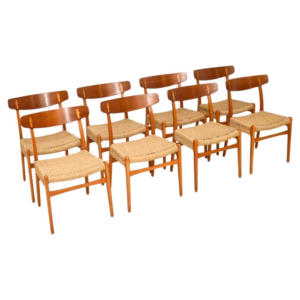 Set di otto sedie da pranzo danese vintage CH-23 di Hansen per Carl Hansen