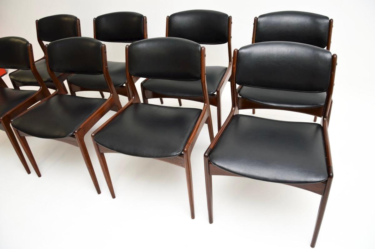 Set of Eight Danish Vintage Dining Chairs In Good Condition For Sale In London, GB