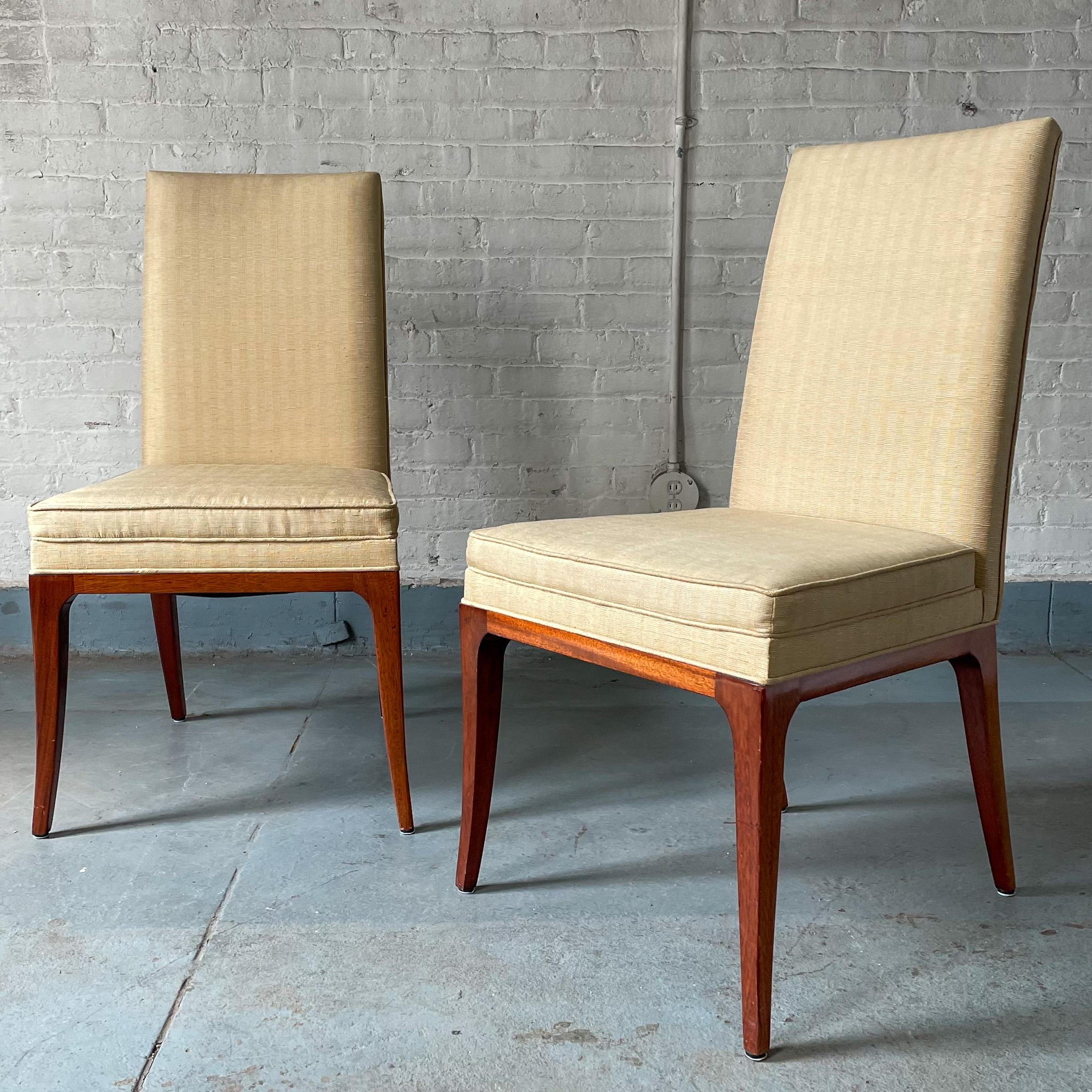 Set of eight high-back dining chairs with slender, elegantly curved mahogany legs and fully upholstered seats and backs. Attributed to Directional, possibly a Paul McCobb design, mid to late 20th century. Provenance: Alan Moss Gallery, thence to a