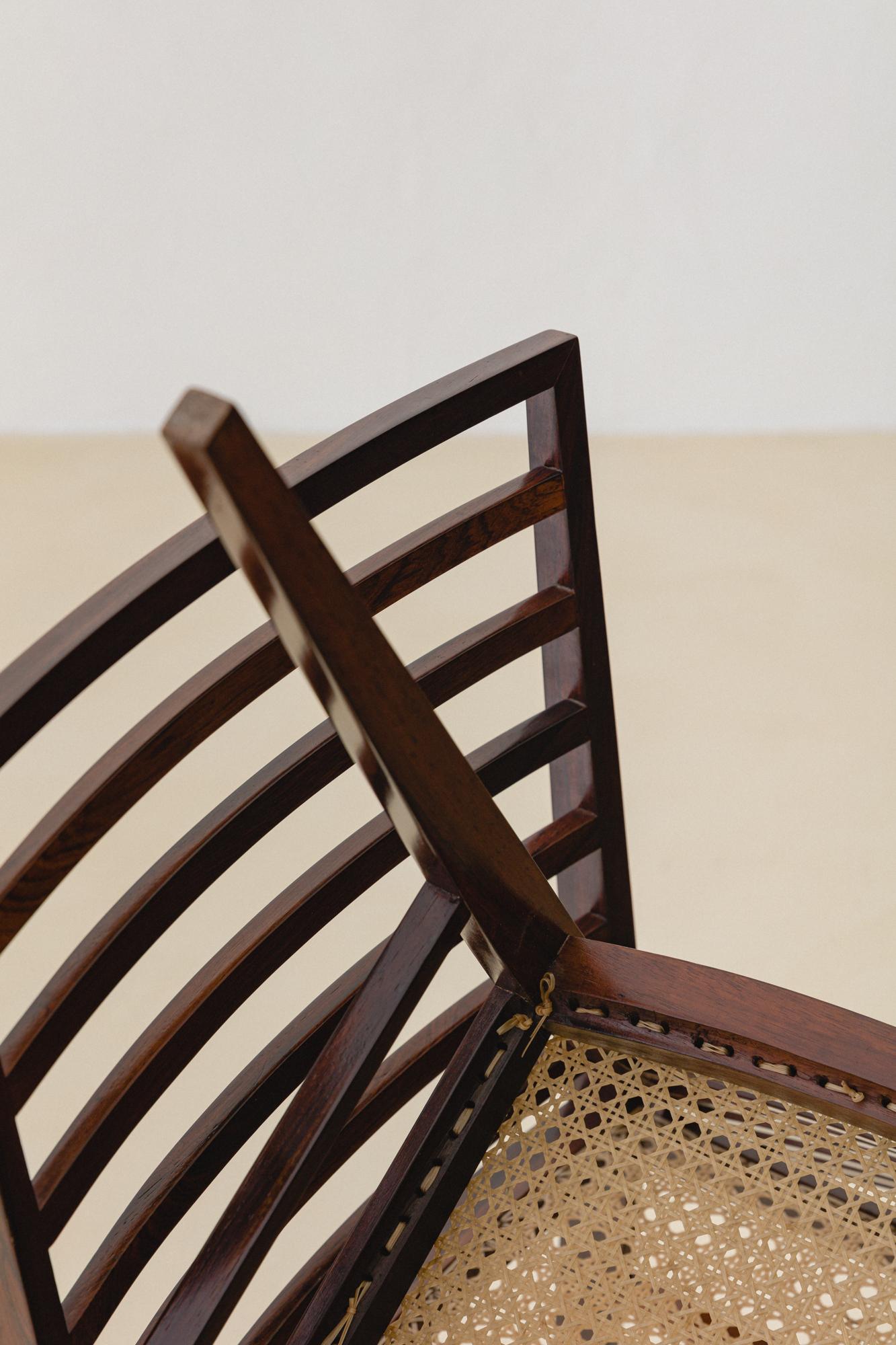 Set of Eight Dining Chairs by Joaquim Tenreiro, Rosewood and Cane, 1950s, Brazil For Sale 9