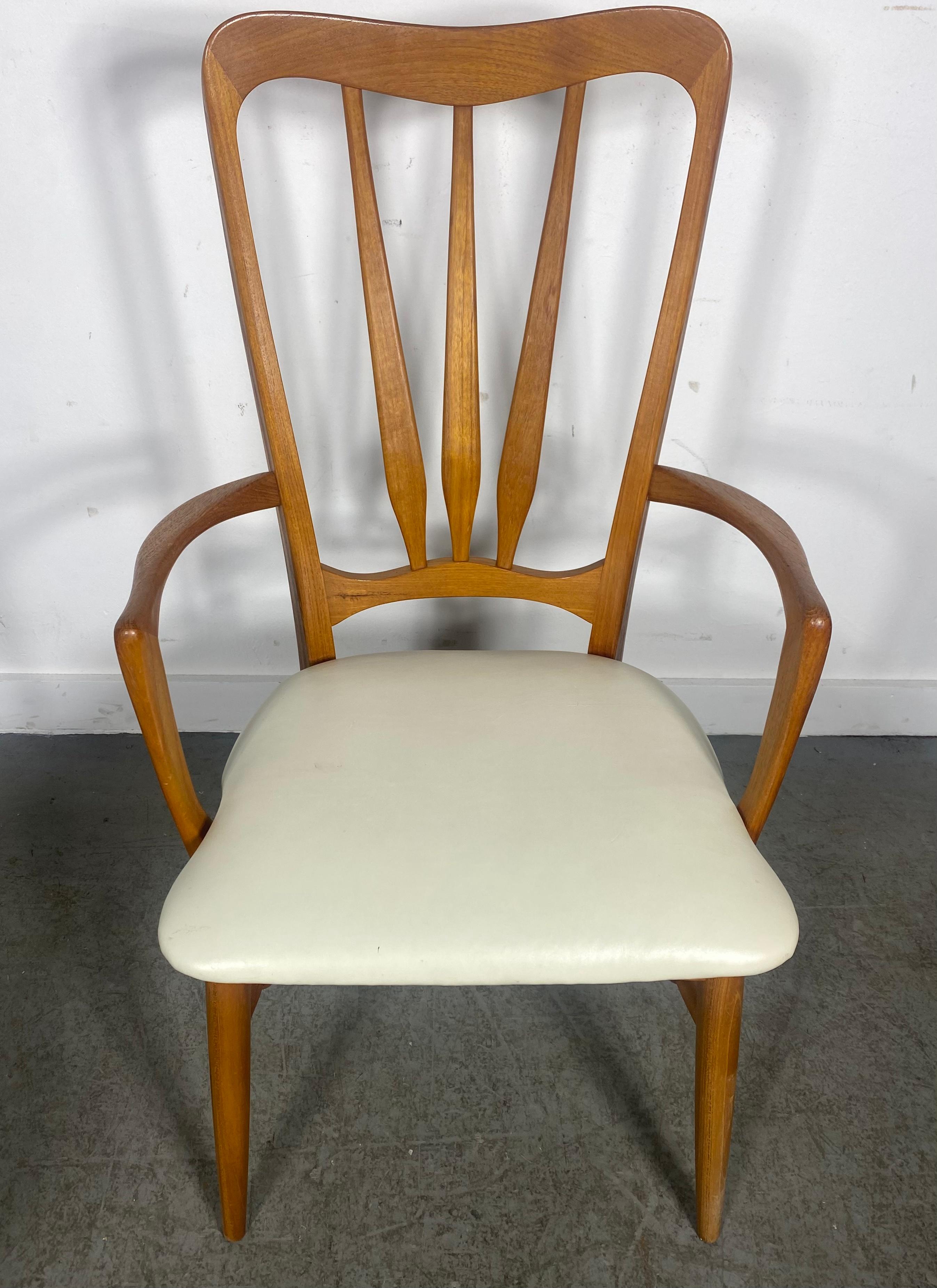 Set of Eight Dining Chairs by Niels Koefoed for Koefoeds Hornslet Denmark In Good Condition In Buffalo, NY