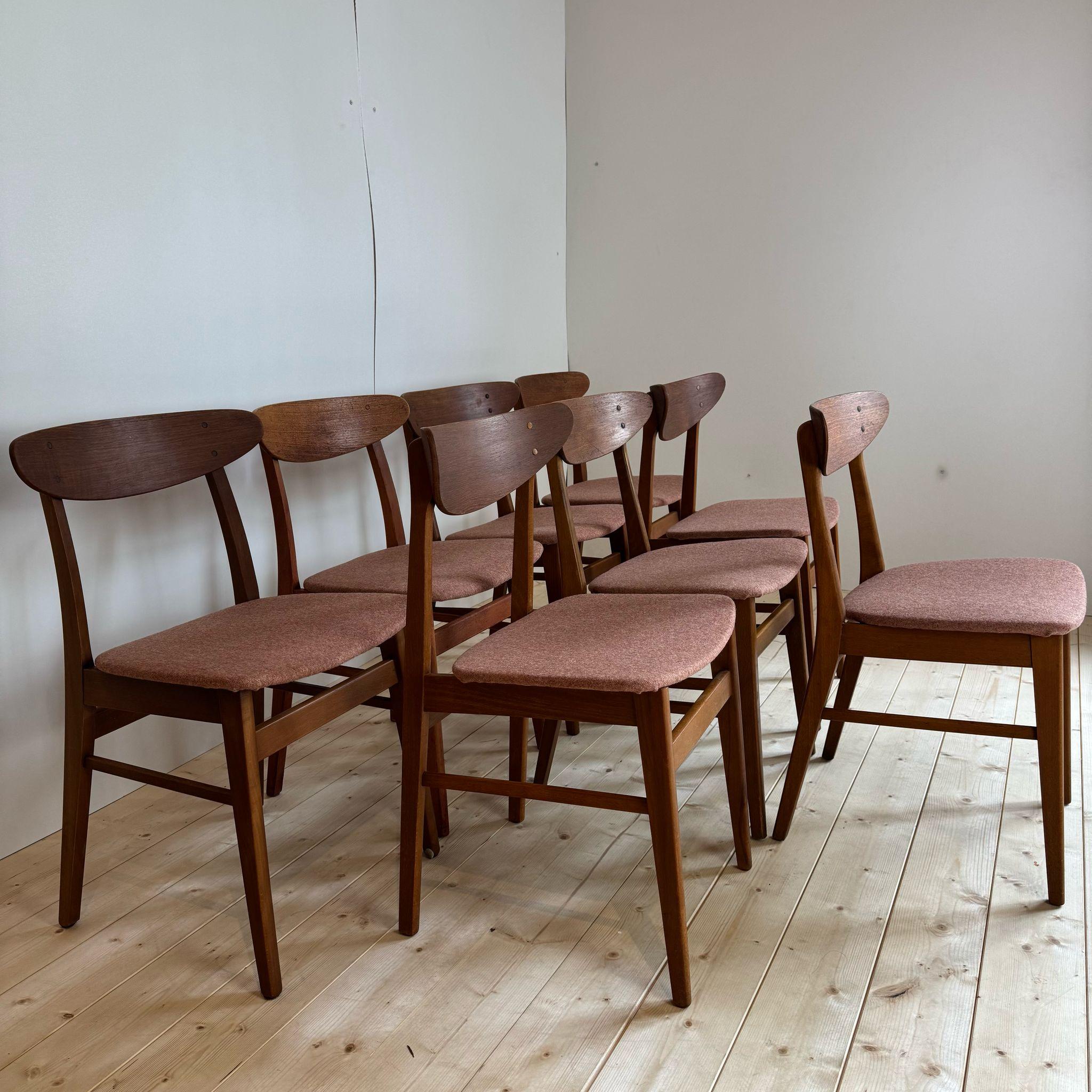 Danish Set of eight dining chairs, Farstrup Møbler model 210, Denmark 1960s