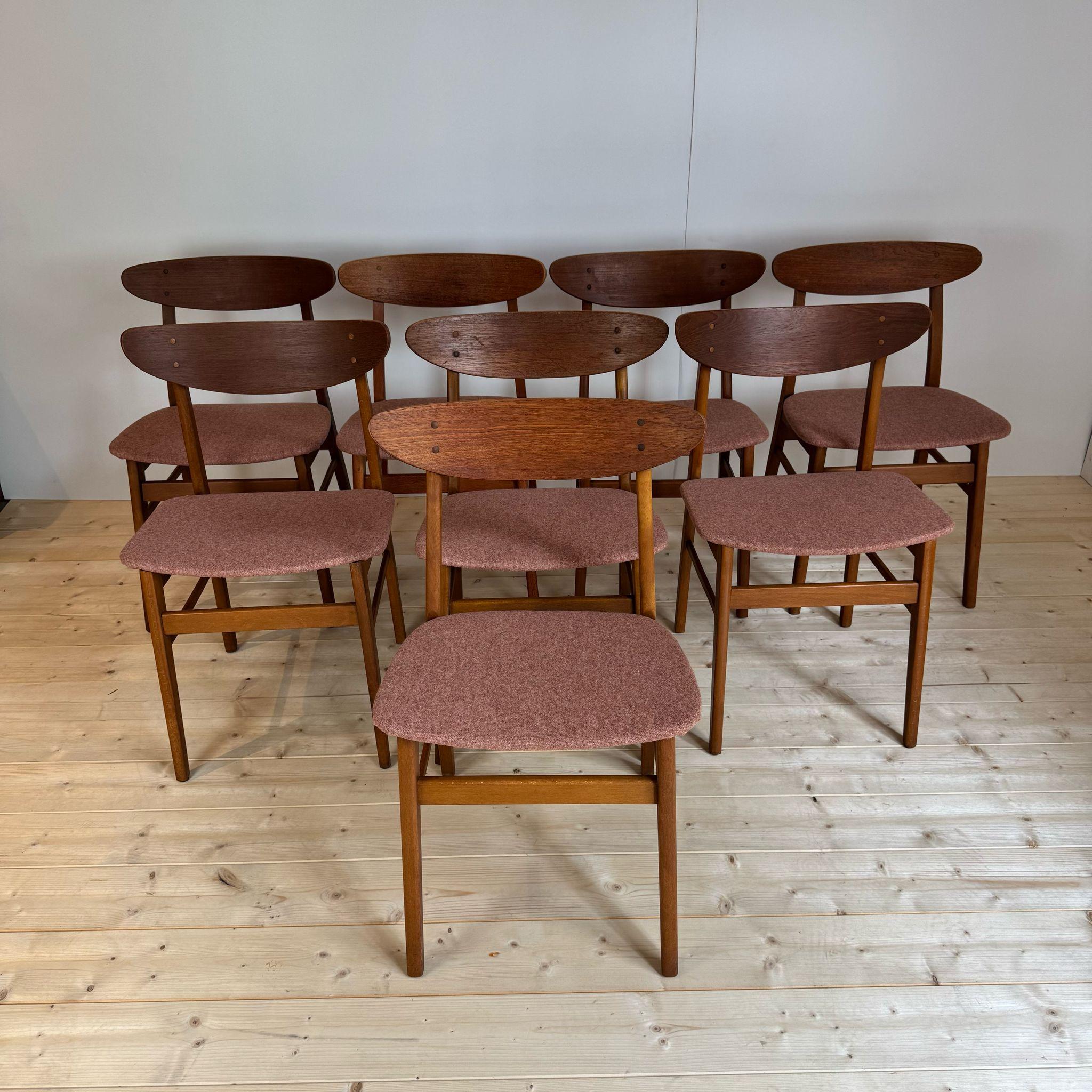 Fabric Set of eight dining chairs, Farstrup Møbler model 210, Denmark 1960s