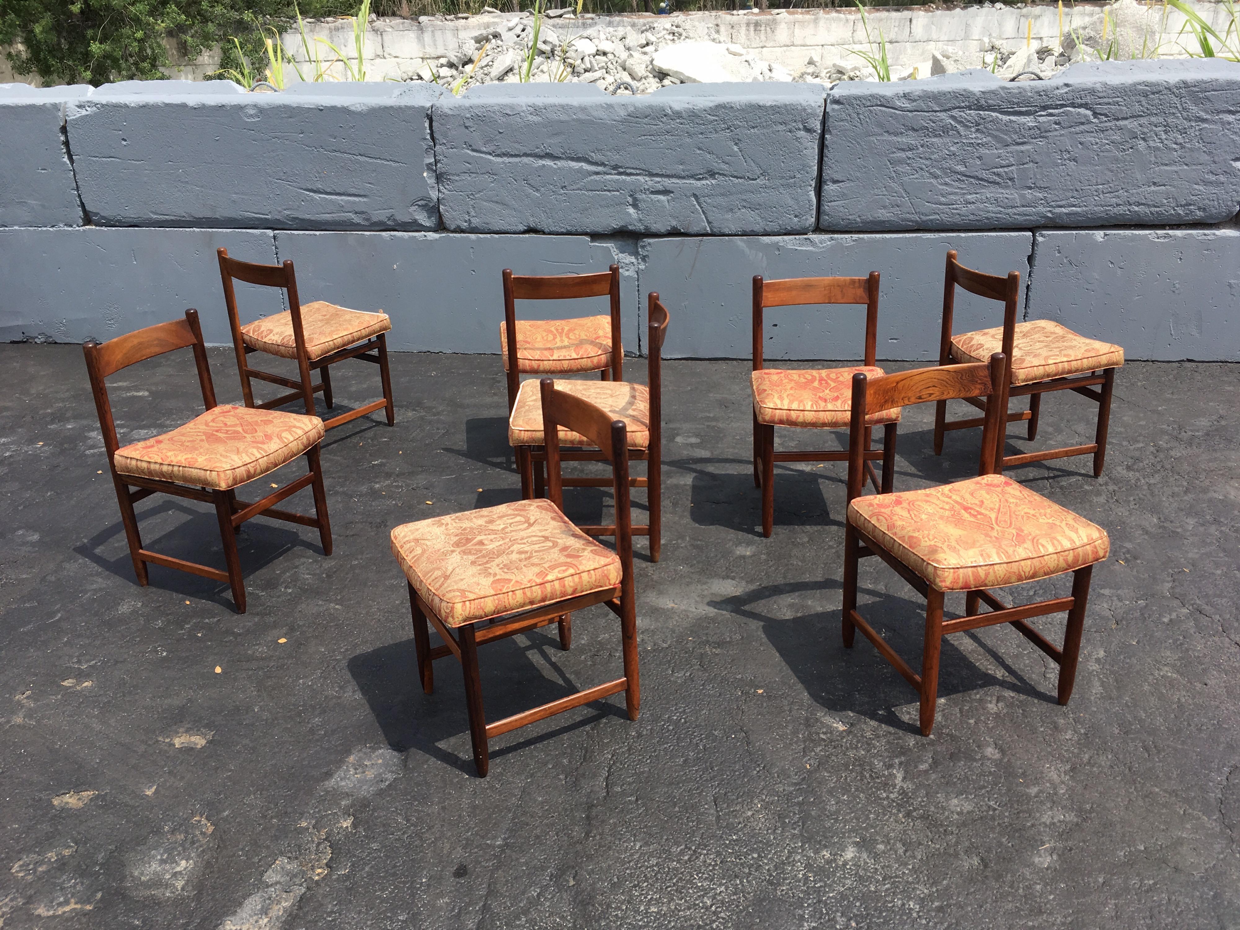 Set of Eight Dining Chairs in Solid Brazilian Rosewood by Sergio Rodrigues 10