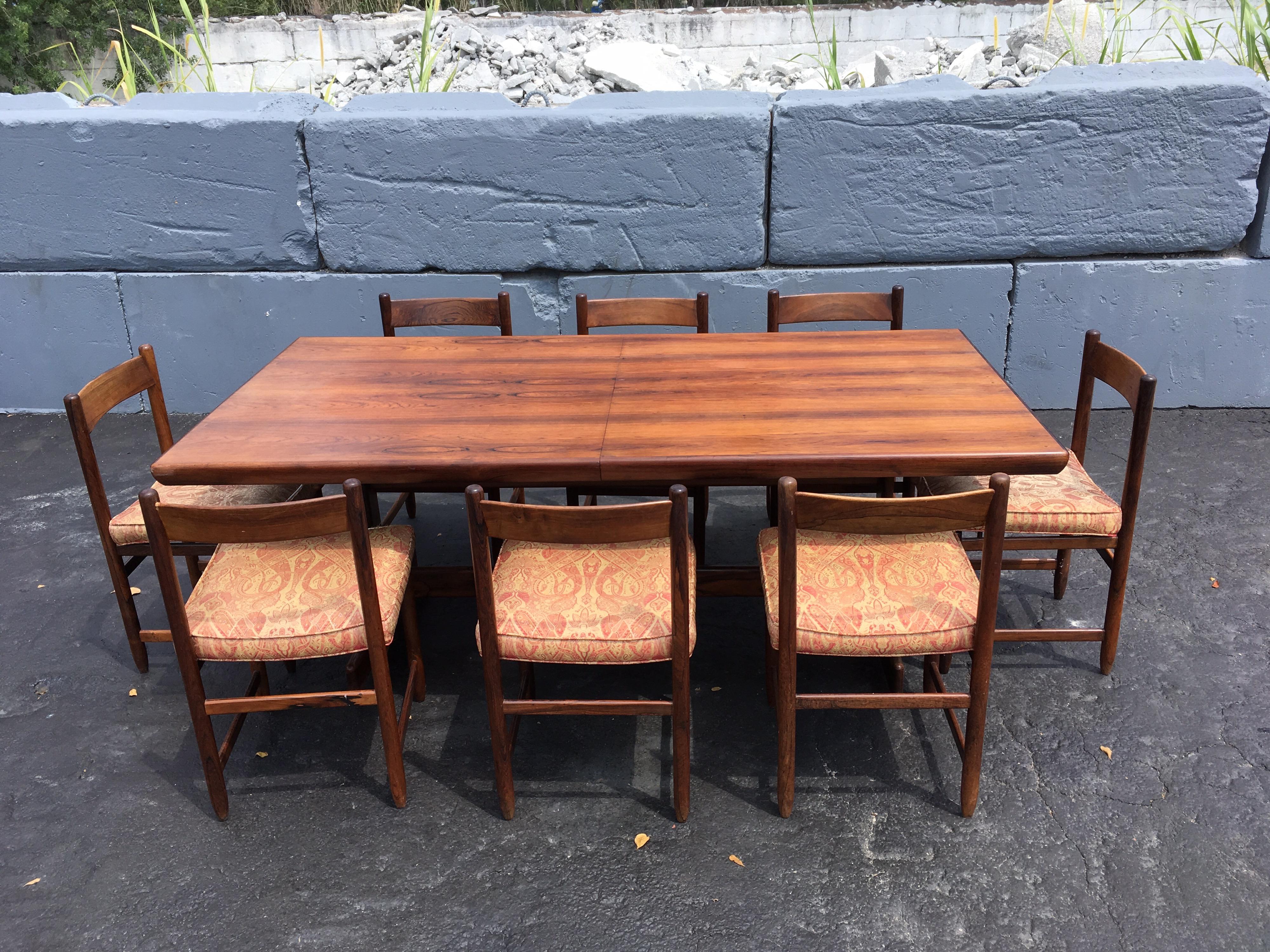 Set of Eight Dining Chairs in Solid Brazilian Rosewood by Sergio Rodrigues 2