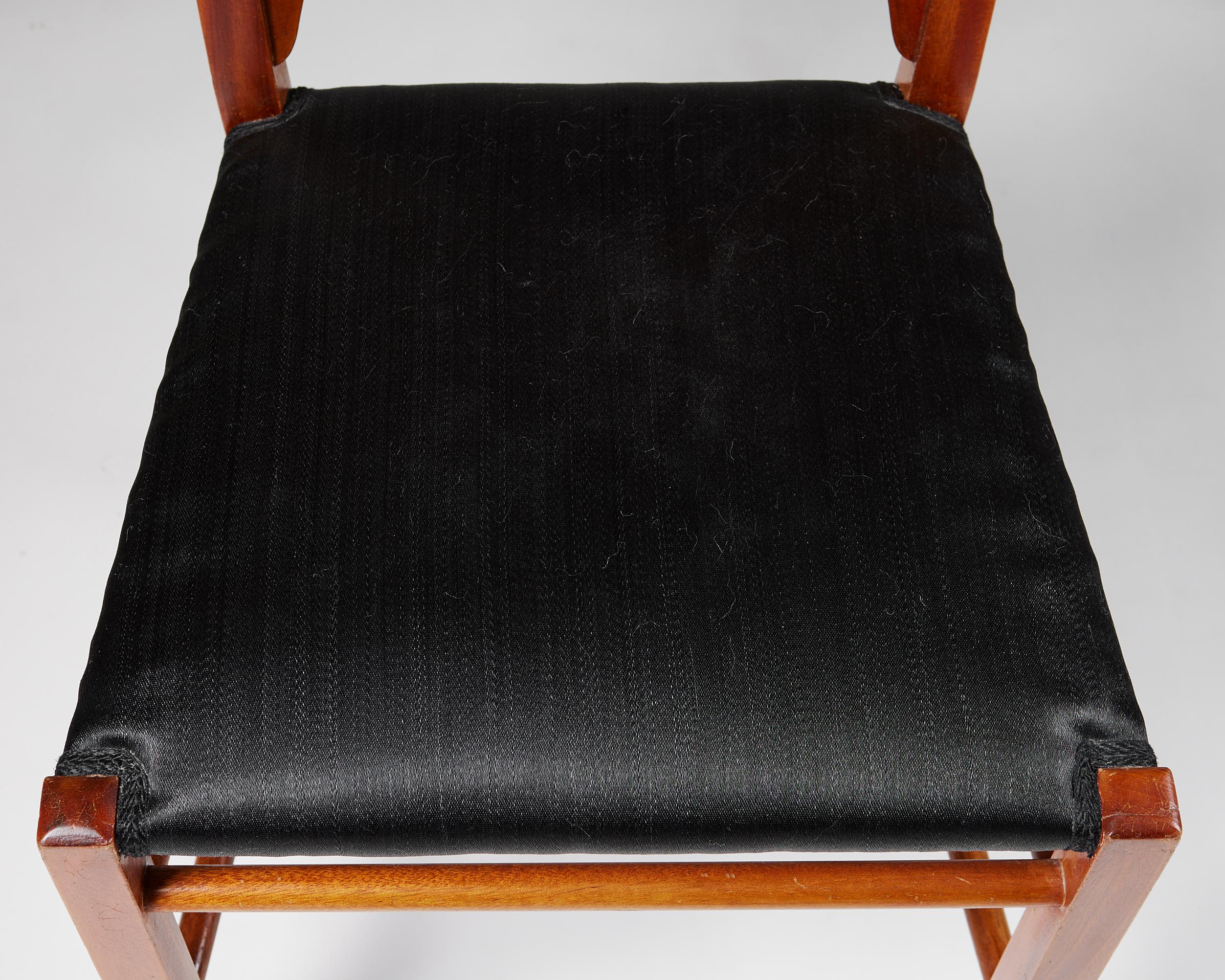 Set of Eight Dining Chairs Model 2027 Designed by Josef Frank for Svenskt Tenn For Sale 2
