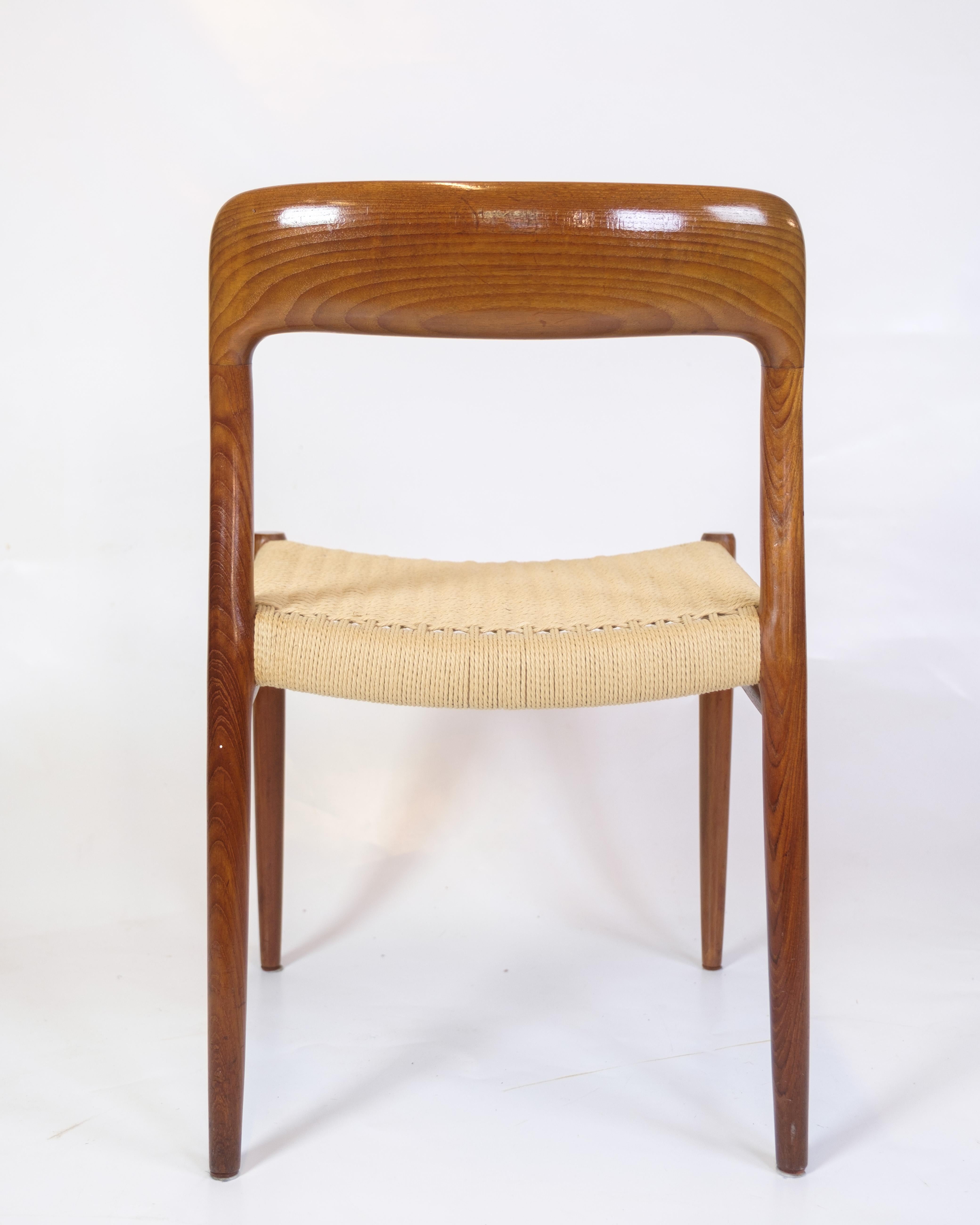 Set Of Eight Dining Chairs Model 75 In Teak & Paper Wicker By N.O Møller For Sale 2